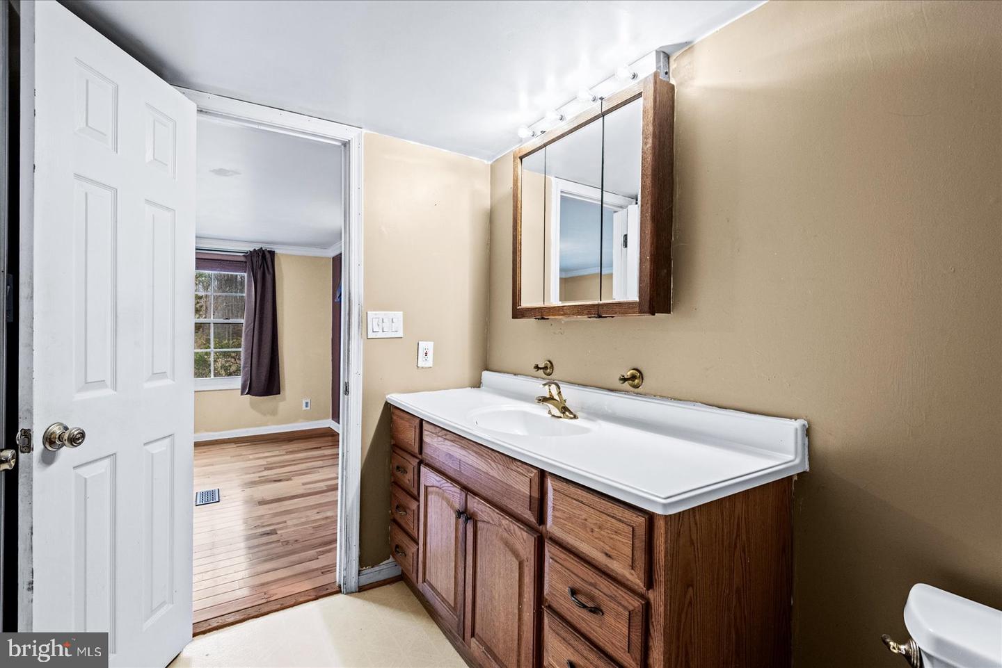 312 TIMBER TRL, SPOTSYLVANIA, Virginia 22551, 3 Bedrooms Bedrooms, ,2 BathroomsBathrooms,Residential,For sale,312 TIMBER TRL,VASP2038616 MLS # VASP2038616