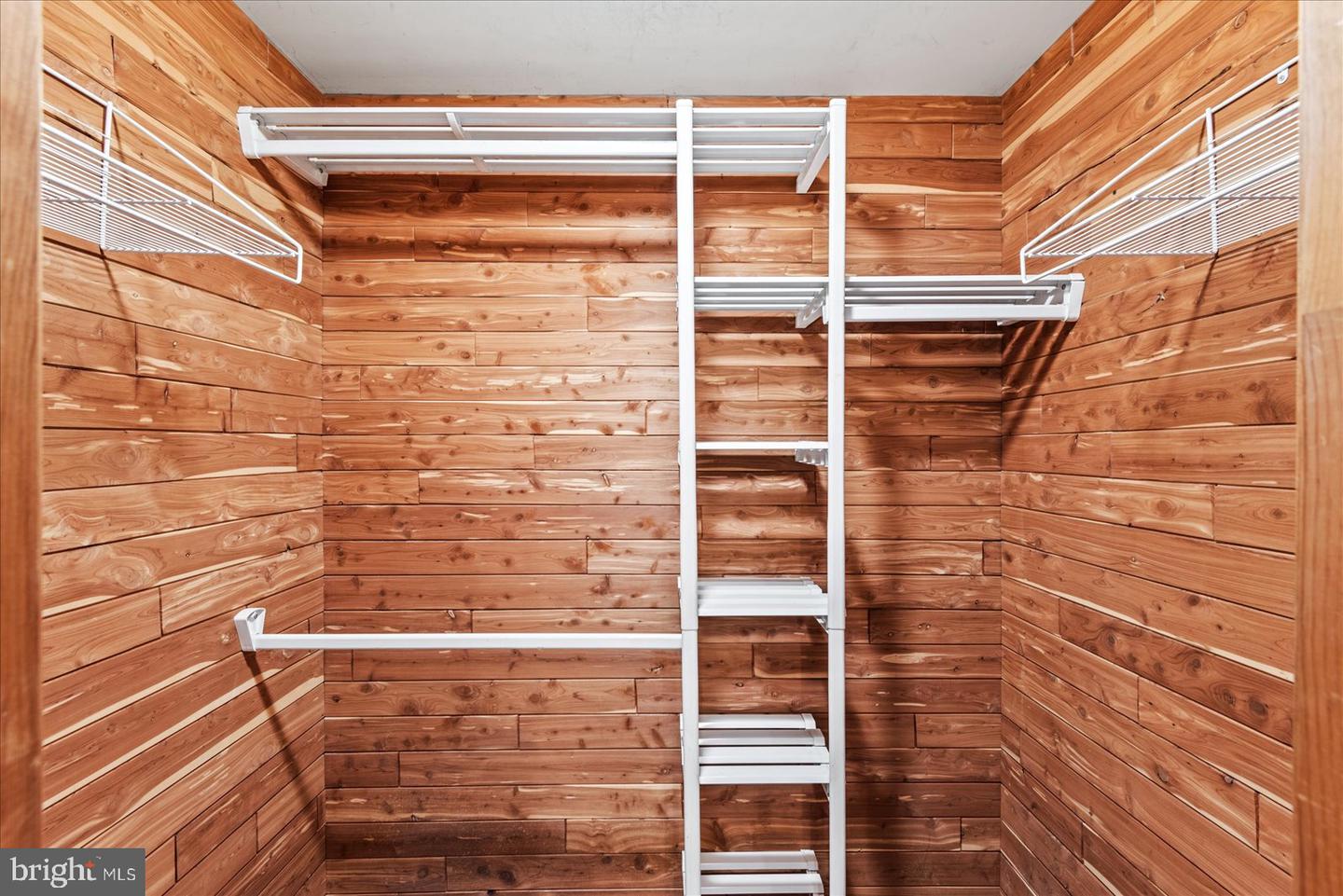 312 TIMBER TRL, SPOTSYLVANIA, Virginia 22551, 3 Bedrooms Bedrooms, ,2 BathroomsBathrooms,Residential,For sale,312 TIMBER TRL,VASP2038616 MLS # VASP2038616