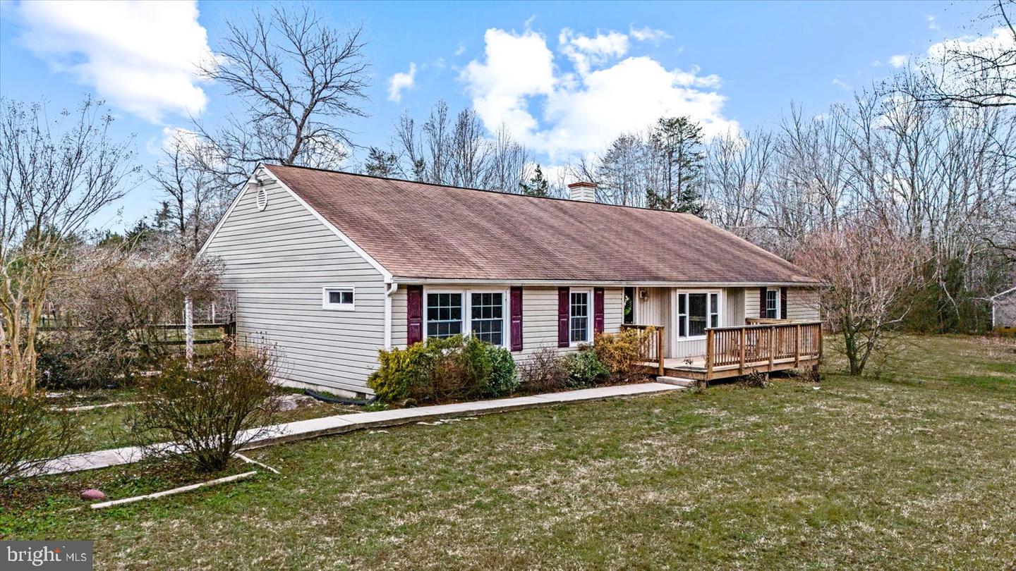 312 TIMBER TRL, SPOTSYLVANIA, Virginia 22551, 3 Bedrooms Bedrooms, ,2 BathroomsBathrooms,Residential,For sale,312 TIMBER TRL,VASP2038616 MLS # VASP2038616