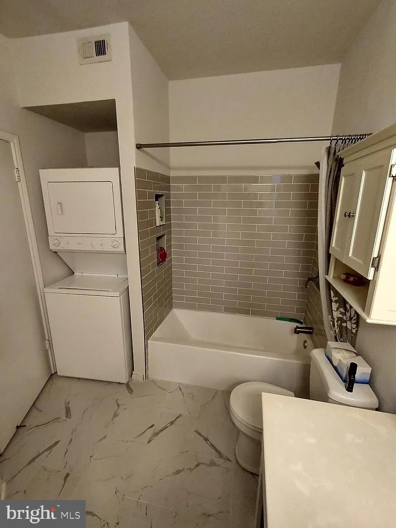 3904 PENDERVIEW DR #706, FAIRFAX, Virginia 22033, 1 Bedroom Bedrooms, ,1 BathroomBathrooms,Residential,For sale,3904 PENDERVIEW DR #706,VAFX2285560 MLS # VAFX2285560