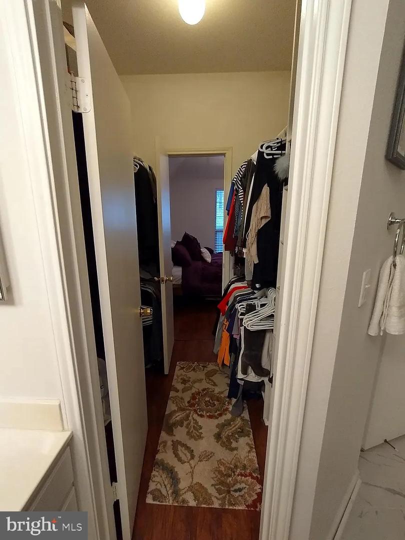 3904 PENDERVIEW DR #706, FAIRFAX, Virginia 22033, 1 Bedroom Bedrooms, ,1 BathroomBathrooms,Residential,For sale,3904 PENDERVIEW DR #706,VAFX2285560 MLS # VAFX2285560