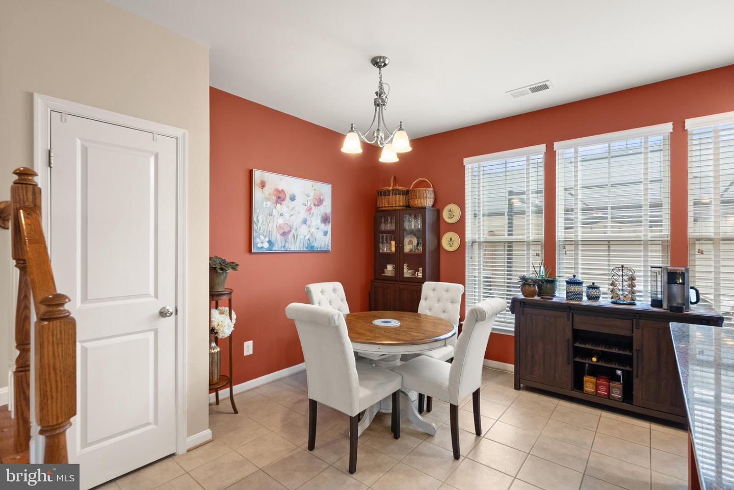 11968 BENTON LAKE RD, BRISTOW, Virginia 20136, 3 Bedrooms Bedrooms, 15 Rooms Rooms,2 BathroomsBathrooms,Residential,For sale,11968 BENTON LAKE RD,VAPW2110486 MLS # VAPW2110486