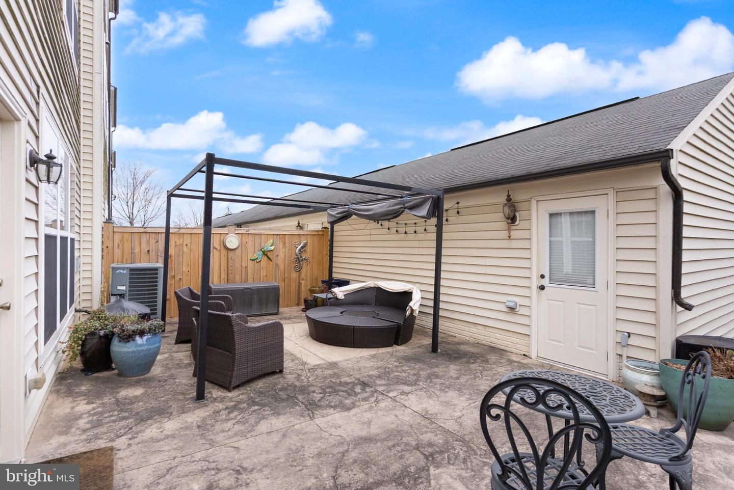 11968 BENTON LAKE RD, BRISTOW, Virginia 20136, 3 Bedrooms Bedrooms, 15 Rooms Rooms,2 BathroomsBathrooms,Residential,For sale,11968 BENTON LAKE RD,VAPW2110486 MLS # VAPW2110486