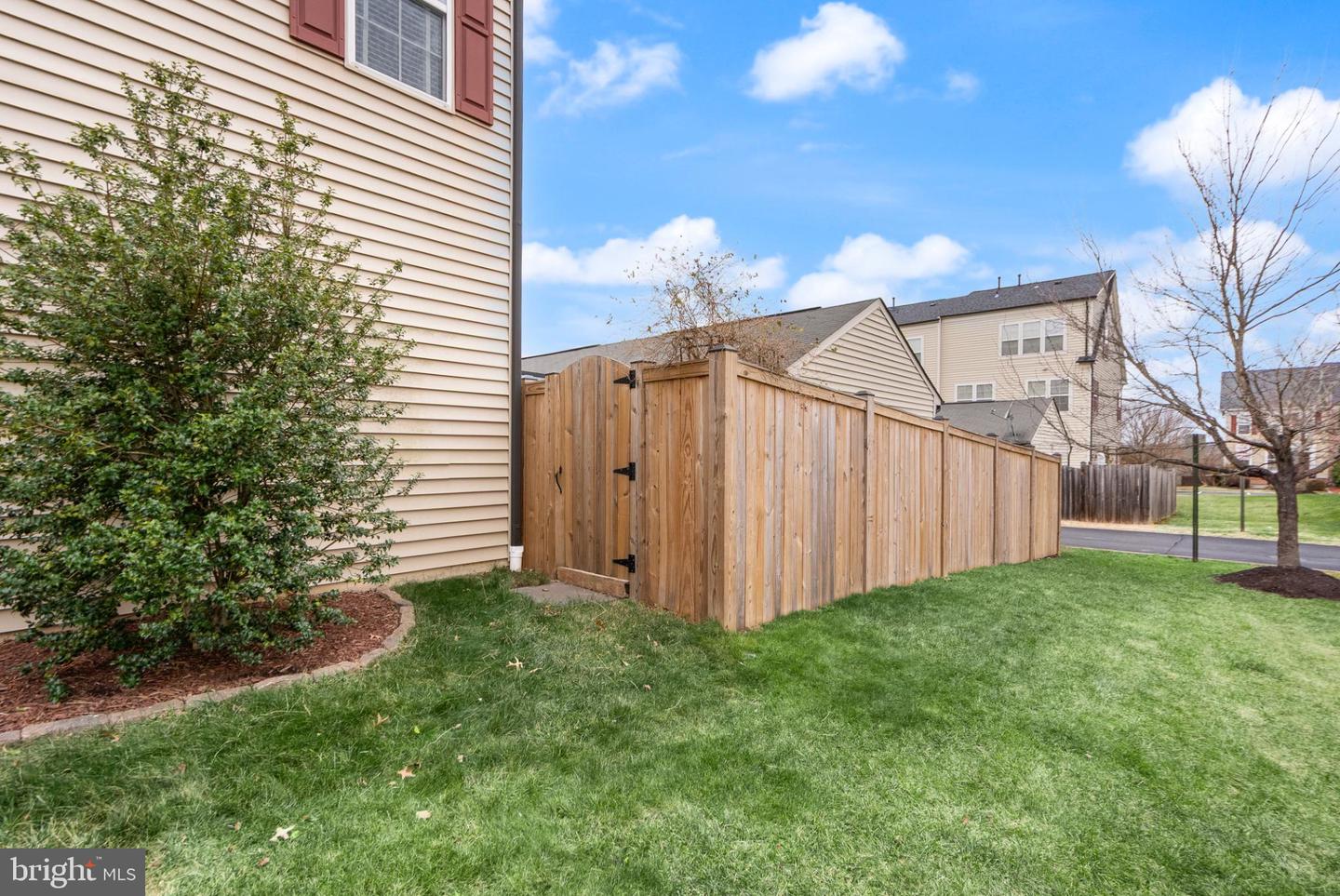 11968 BENTON LAKE RD, BRISTOW, Virginia 20136, 3 Bedrooms Bedrooms, 15 Rooms Rooms,2 BathroomsBathrooms,Residential,For sale,11968 BENTON LAKE RD,VAPW2110486 MLS # VAPW2110486