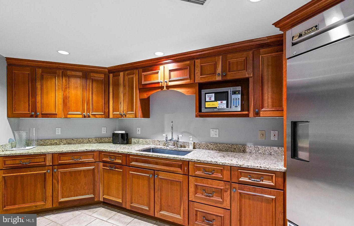 1201 N NASH ST #205, ARLINGTON, Virginia 22209, 1 Bedroom Bedrooms, ,1 BathroomBathrooms,Residential,For sale,1201 N NASH ST #205,VAAR2067718 MLS # VAAR2067718