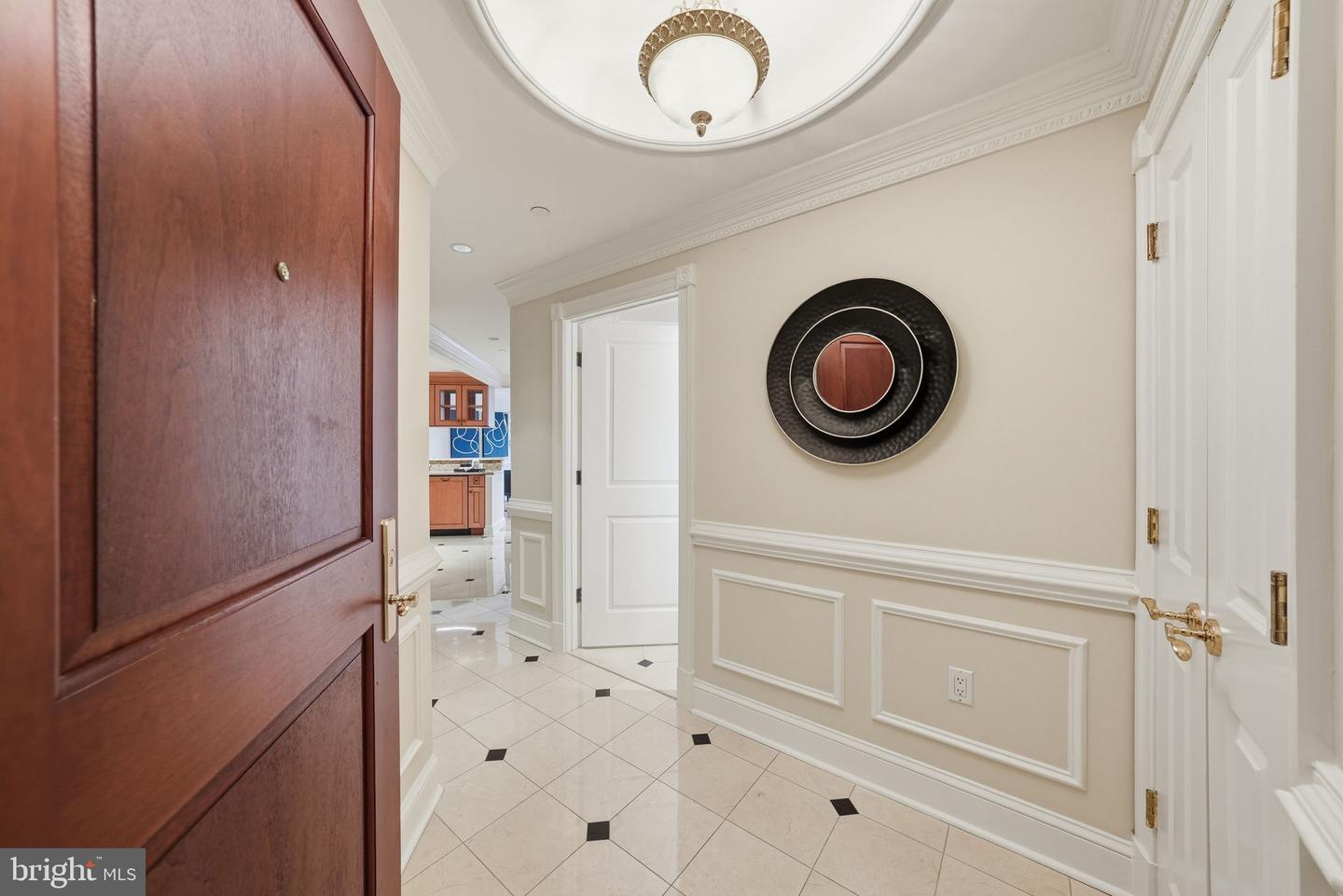 1201 N NASH ST #205, ARLINGTON, Virginia 22209, 1 Bedroom Bedrooms, ,1 BathroomBathrooms,Residential,For sale,1201 N NASH ST #205,VAAR2067718 MLS # VAAR2067718