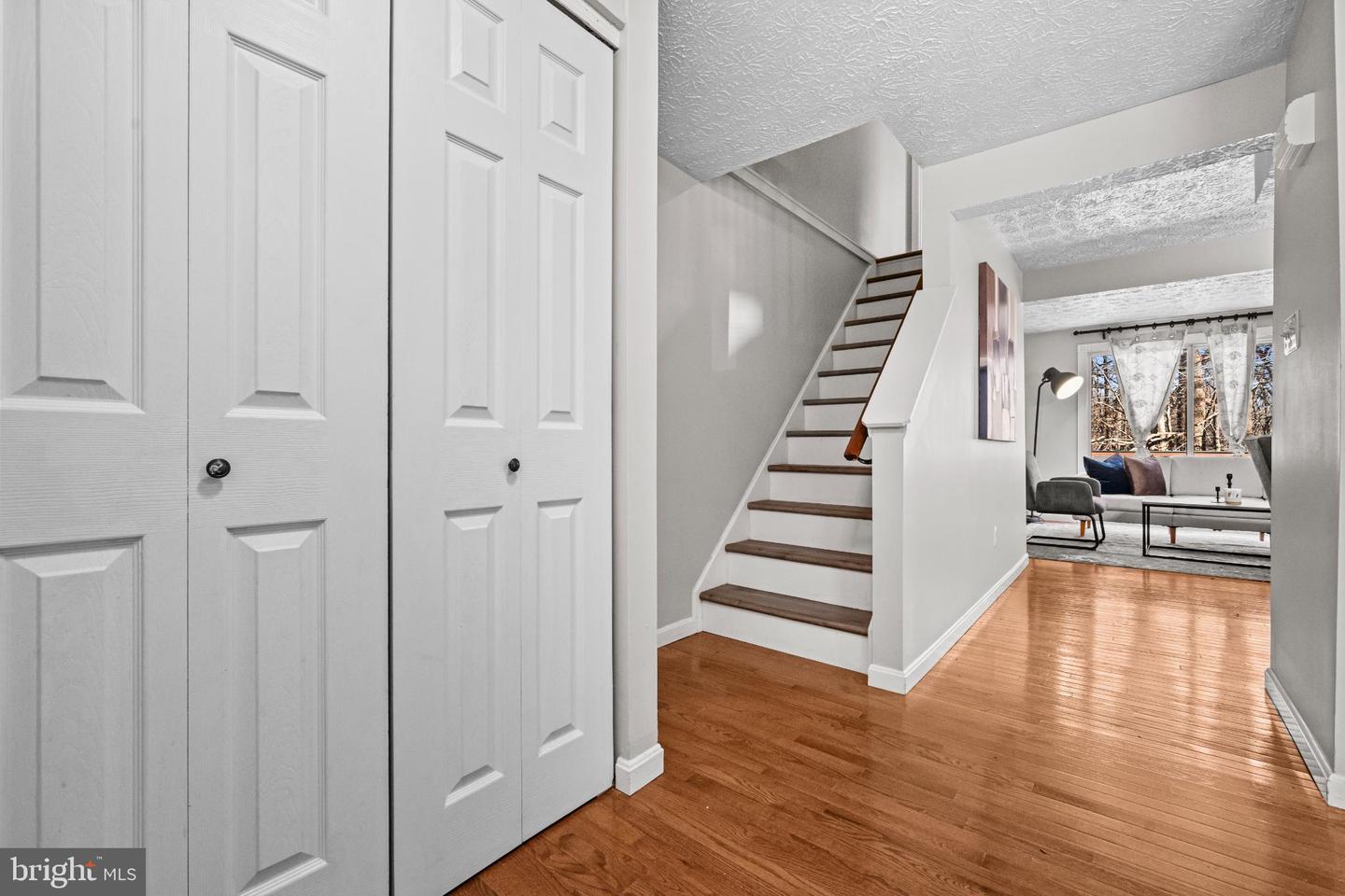 8764 SUSQUEHANNA ST, LORTON, Virginia 22079, 2 Bedrooms Bedrooms, 8 Rooms Rooms,2 BathroomsBathrooms,Residential,For sale,8764 SUSQUEHANNA ST,VAFX2285582 MLS # VAFX2285582