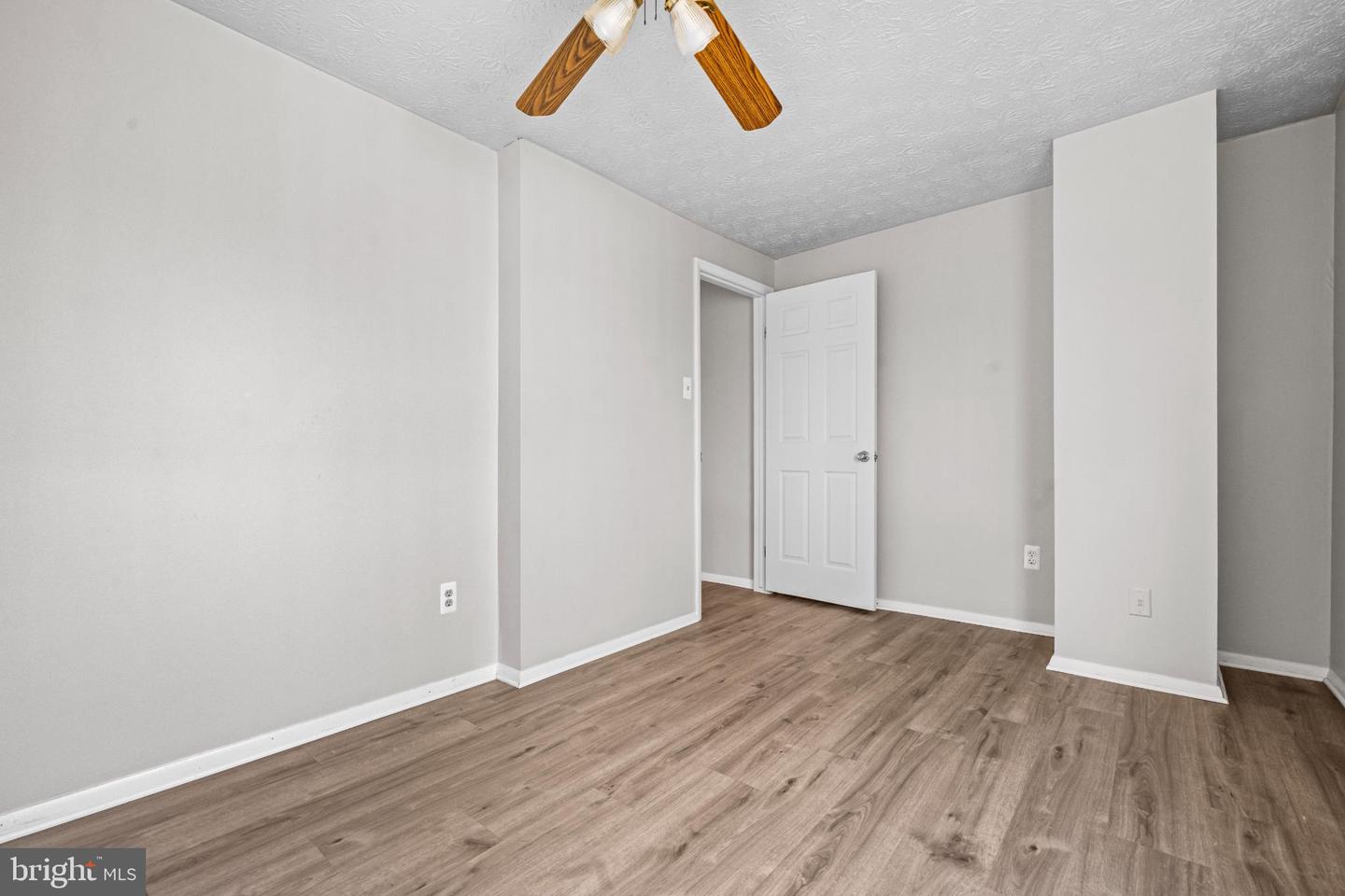 8764 SUSQUEHANNA ST, LORTON, Virginia 22079, 2 Bedrooms Bedrooms, 8 Rooms Rooms,2 BathroomsBathrooms,Residential,For sale,8764 SUSQUEHANNA ST,VAFX2285582 MLS # VAFX2285582