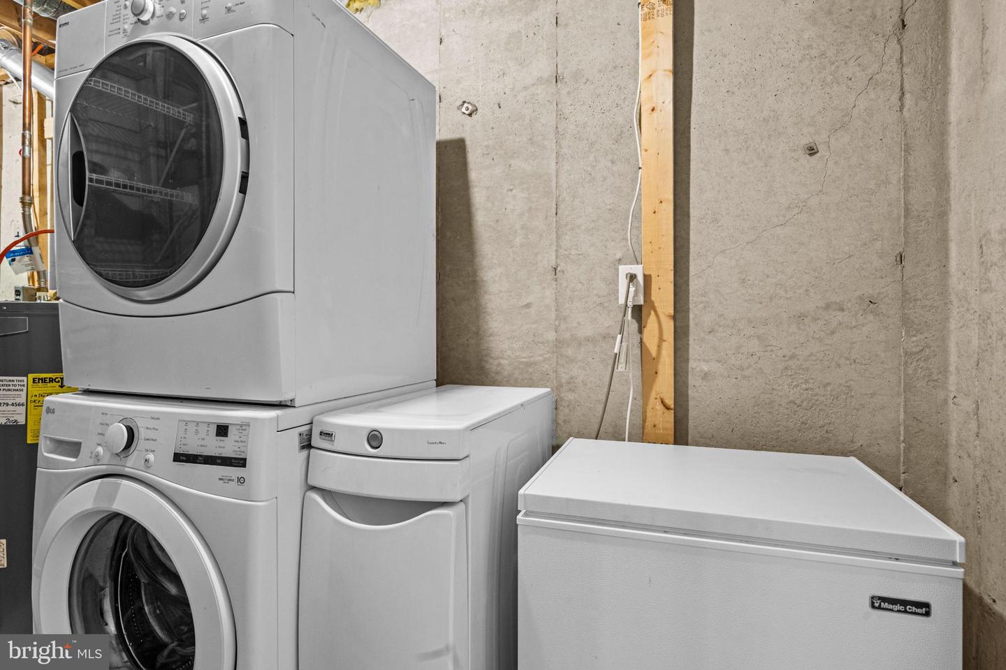 8764 SUSQUEHANNA ST, LORTON, Virginia 22079, 2 Bedrooms Bedrooms, 8 Rooms Rooms,2 BathroomsBathrooms,Residential,For sale,8764 SUSQUEHANNA ST,VAFX2285582 MLS # VAFX2285582