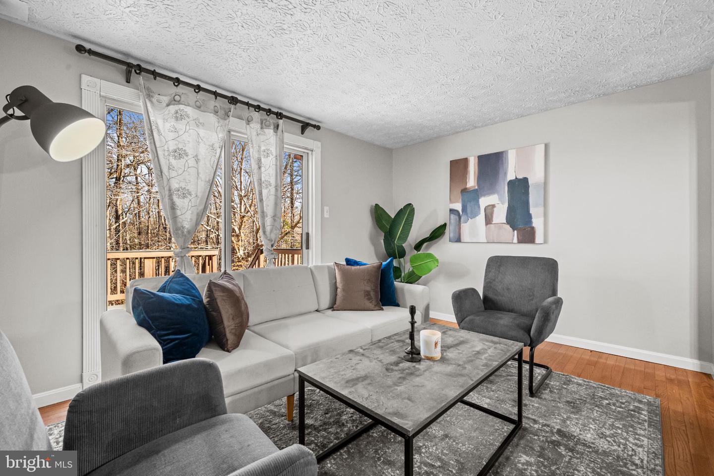 8764 SUSQUEHANNA ST, LORTON, Virginia 22079, 2 Bedrooms Bedrooms, 8 Rooms Rooms,2 BathroomsBathrooms,Residential,For sale,8764 SUSQUEHANNA ST,VAFX2285582 MLS # VAFX2285582