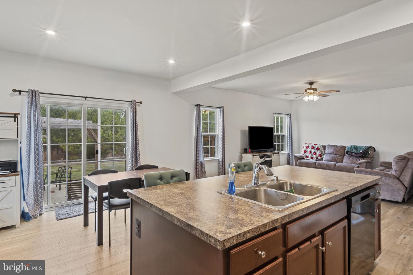 5260 WEEMS DR, KING GEORGE, Virginia 22485, 4 Bedrooms Bedrooms, ,2 BathroomsBathrooms,Residential,For sale,5260 WEEMS DR,VAKG2007494 MLS # VAKG2007494