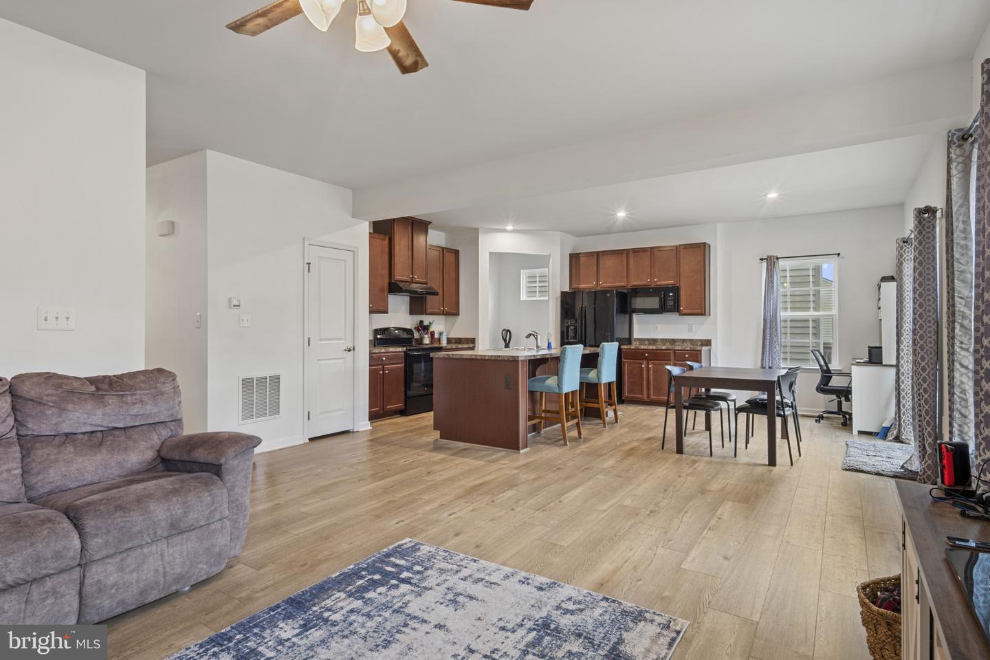 5260 WEEMS DR, KING GEORGE, Virginia 22485, 4 Bedrooms Bedrooms, ,2 BathroomsBathrooms,Residential,For sale,5260 WEEMS DR,VAKG2007494 MLS # VAKG2007494