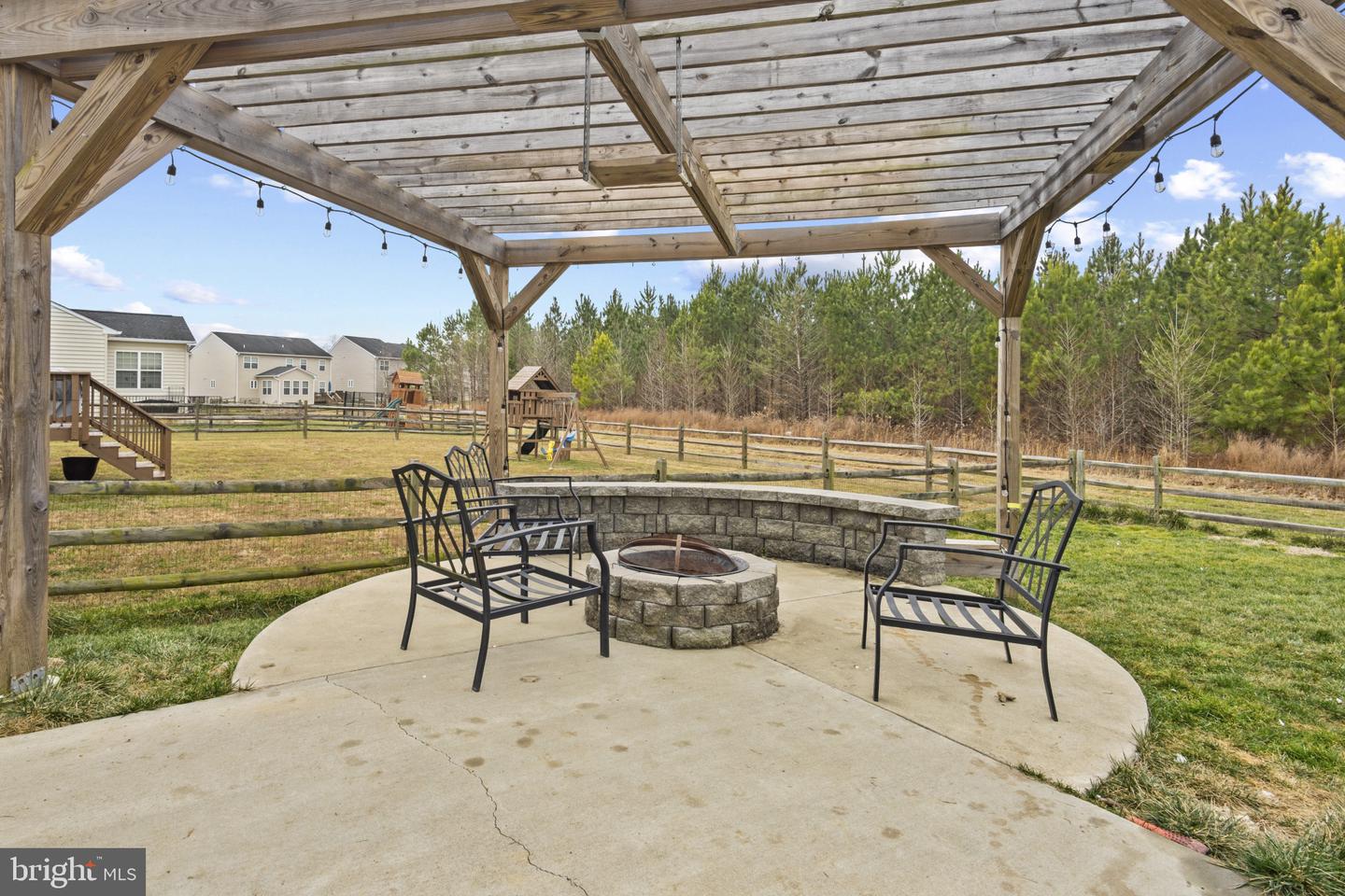 5260 WEEMS DR, KING GEORGE, Virginia 22485, 4 Bedrooms Bedrooms, ,2 BathroomsBathrooms,Residential,For sale,5260 WEEMS DR,VAKG2007494 MLS # VAKG2007494