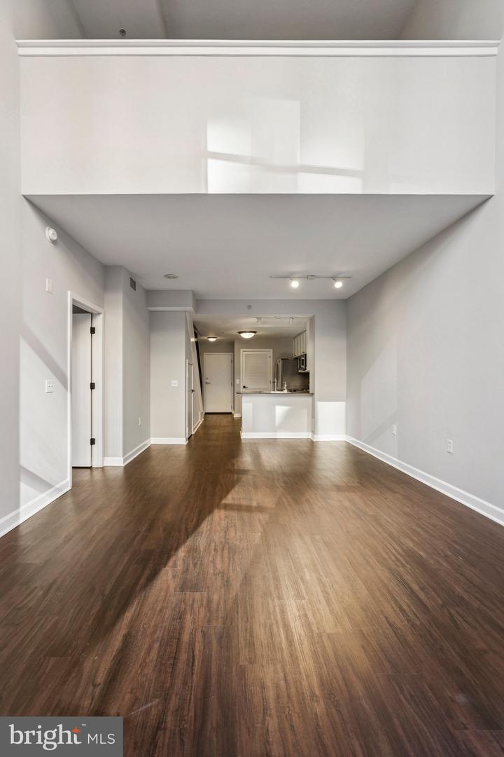 400 MASSACHUSETTS AVE NW #215, WASHINGTON, District Of Columbia 20001, 2 Bedrooms Bedrooms, ,2 BathroomsBathrooms,Residential,For sale,400 MASSACHUSETTS AVE NW #215,DCDC2241254 MLS # DCDC2241254