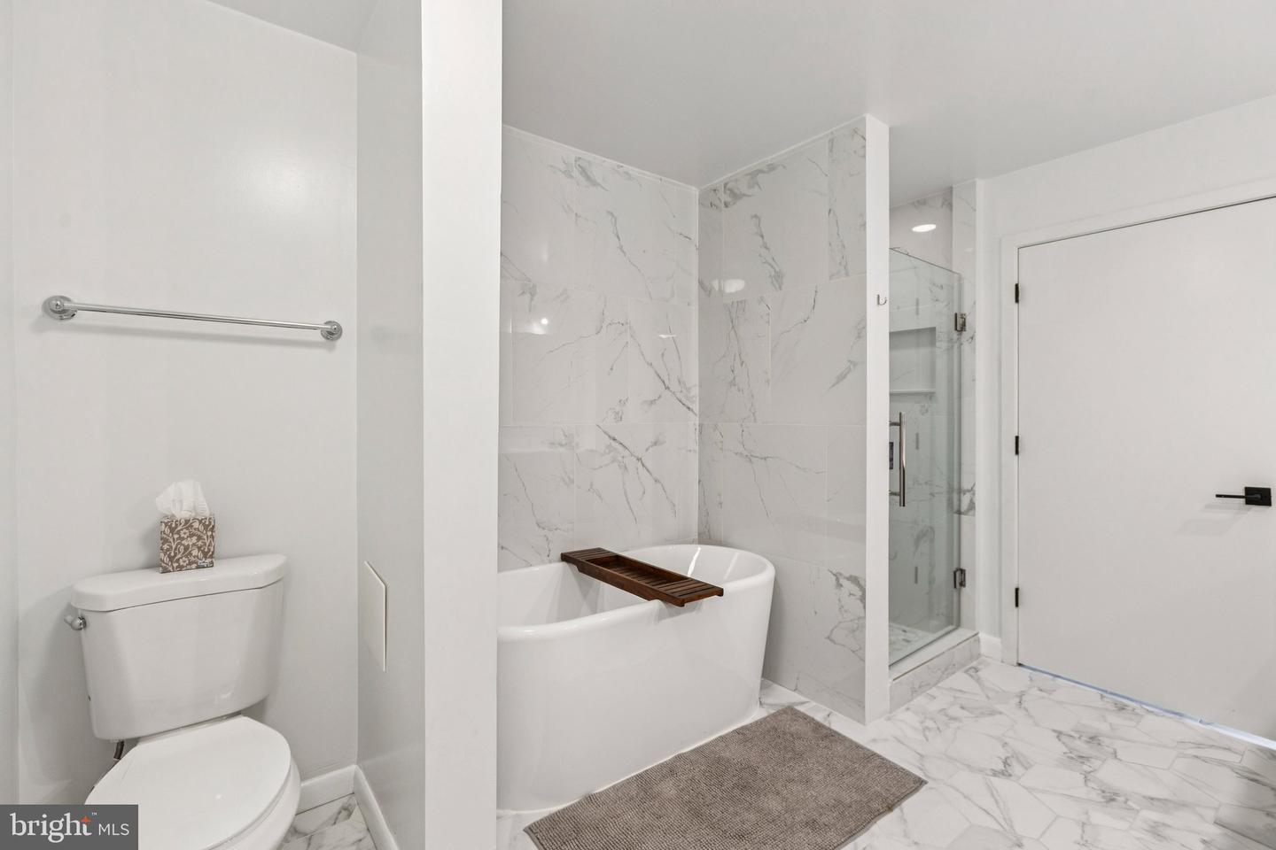 400 MASSACHUSETTS AVE NW #215, WASHINGTON, District Of Columbia 20001, 2 Bedrooms Bedrooms, ,2 BathroomsBathrooms,Residential,For sale,400 MASSACHUSETTS AVE NW #215,DCDC2241254 MLS # DCDC2241254