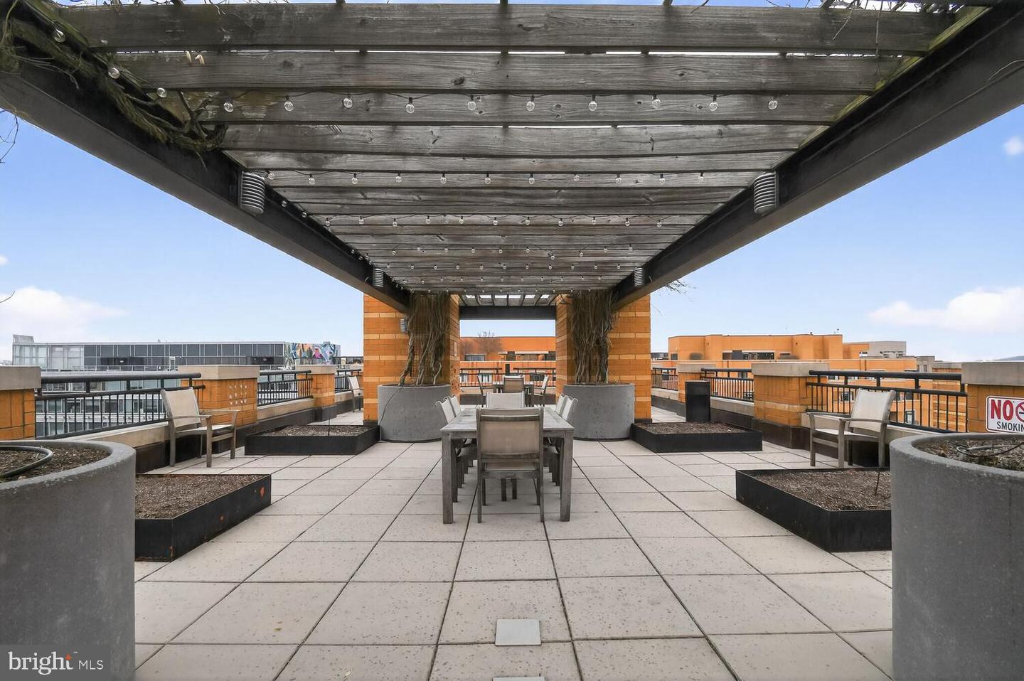 400 MASSACHUSETTS AVE NW #215, WASHINGTON, District Of Columbia 20001, 2 Bedrooms Bedrooms, ,2 BathroomsBathrooms,Residential,For sale,400 MASSACHUSETTS AVE NW #215,DCDC2241254 MLS # DCDC2241254