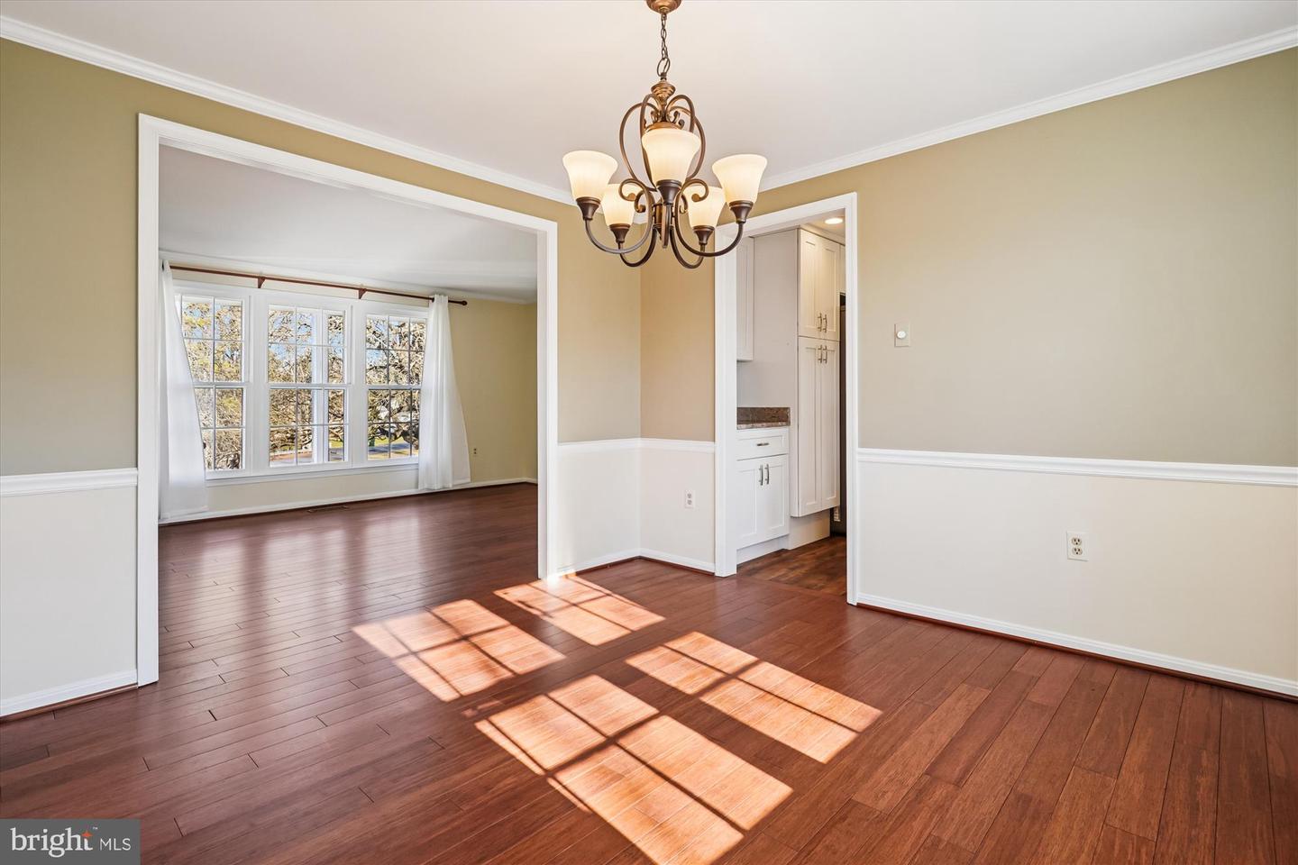 12179 QUEENS BRIGADE DR, FAIRFAX, Virginia 22030, 4 Bedrooms Bedrooms, ,2 BathroomsBathrooms,Residential,For sale,12179 QUEENS BRIGADE DR,VAFX2285650 MLS # VAFX2285650