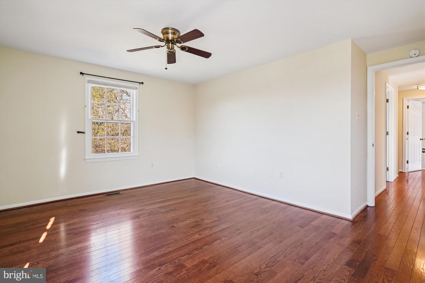 12179 QUEENS BRIGADE DR, FAIRFAX, Virginia 22030, 4 Bedrooms Bedrooms, ,2 BathroomsBathrooms,Residential,For sale,12179 QUEENS BRIGADE DR,VAFX2285650 MLS # VAFX2285650