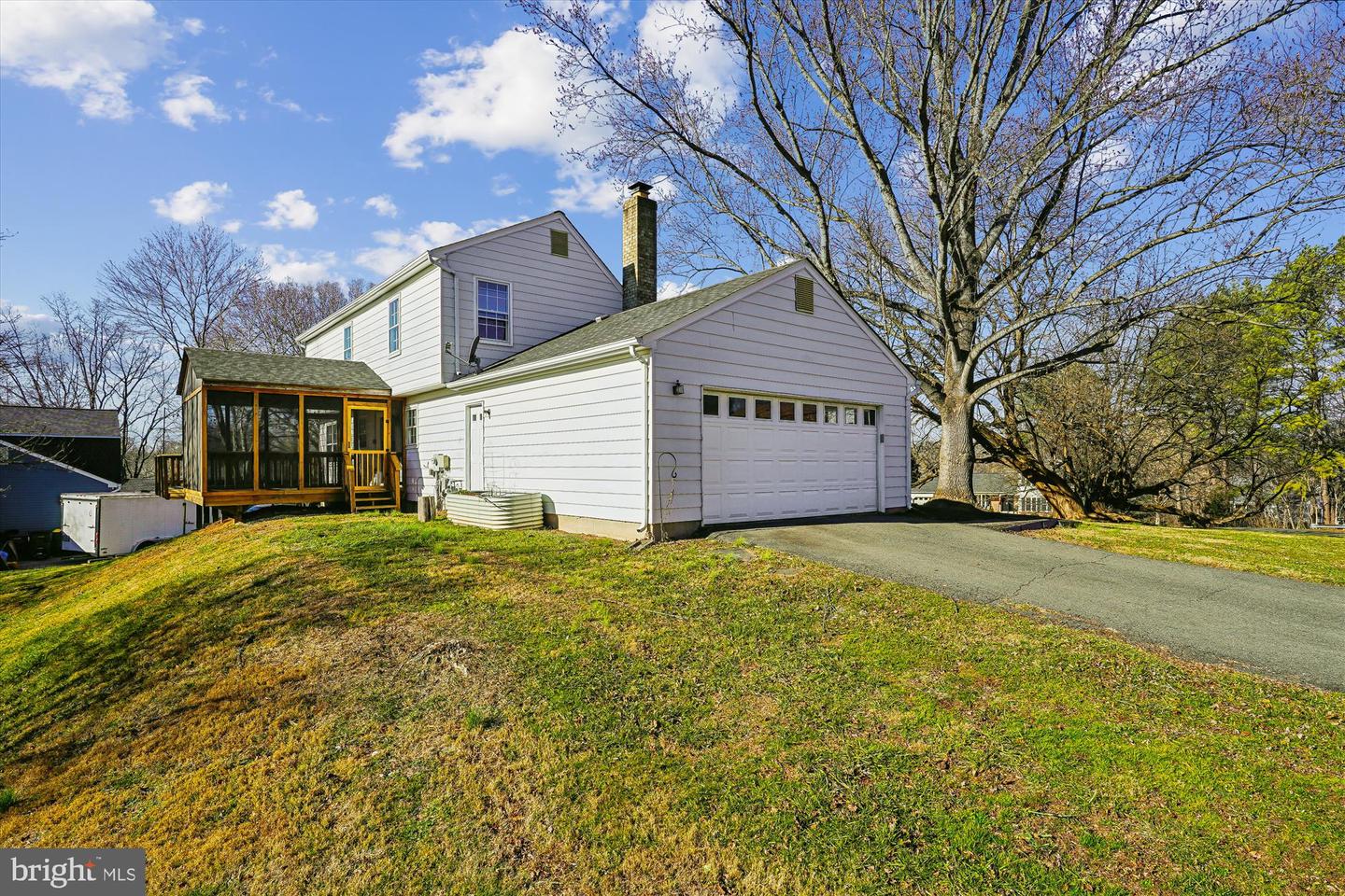 12179 QUEENS BRIGADE DR, FAIRFAX, Virginia 22030, 4 Bedrooms Bedrooms, ,2 BathroomsBathrooms,Residential,For sale,12179 QUEENS BRIGADE DR,VAFX2285650 MLS # VAFX2285650