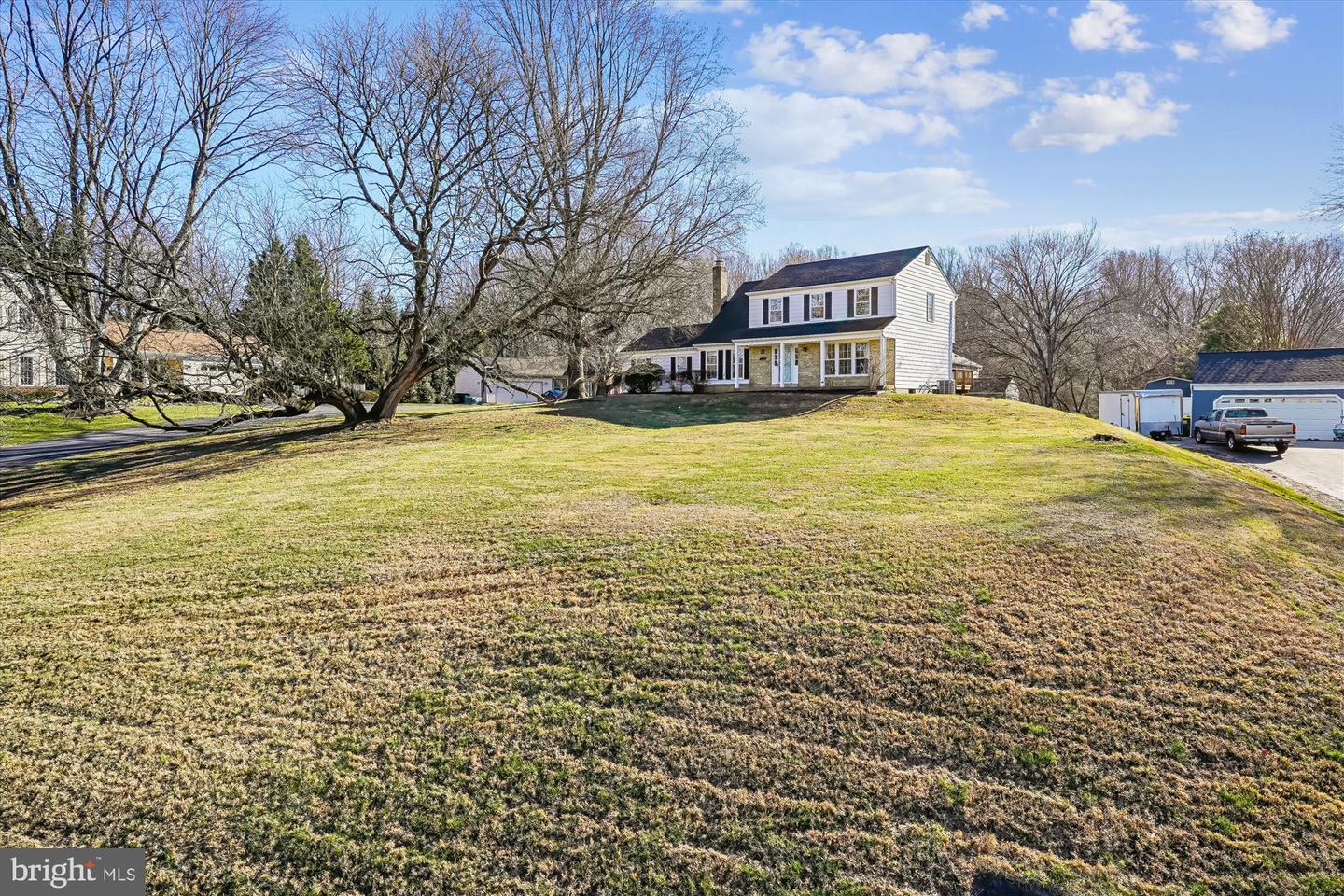 12179 QUEENS BRIGADE DR, FAIRFAX, Virginia 22030, 4 Bedrooms Bedrooms, ,2 BathroomsBathrooms,Residential,For sale,12179 QUEENS BRIGADE DR,VAFX2285650 MLS # VAFX2285650