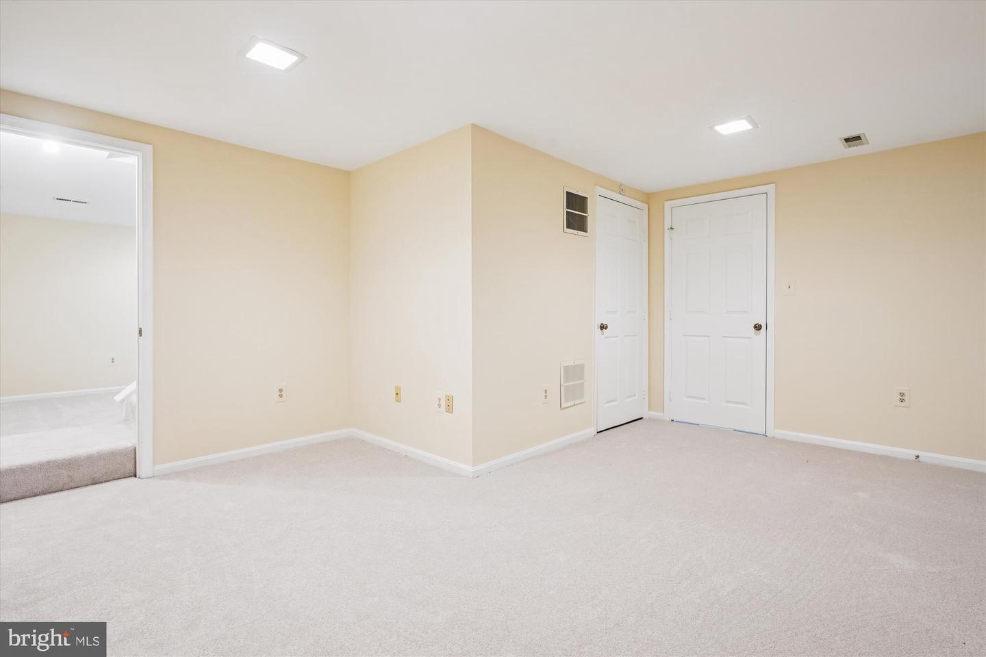 12179 QUEENS BRIGADE DR, FAIRFAX, Virginia 22030, 4 Bedrooms Bedrooms, ,2 BathroomsBathrooms,Residential,For sale,12179 QUEENS BRIGADE DR,VAFX2285650 MLS # VAFX2285650