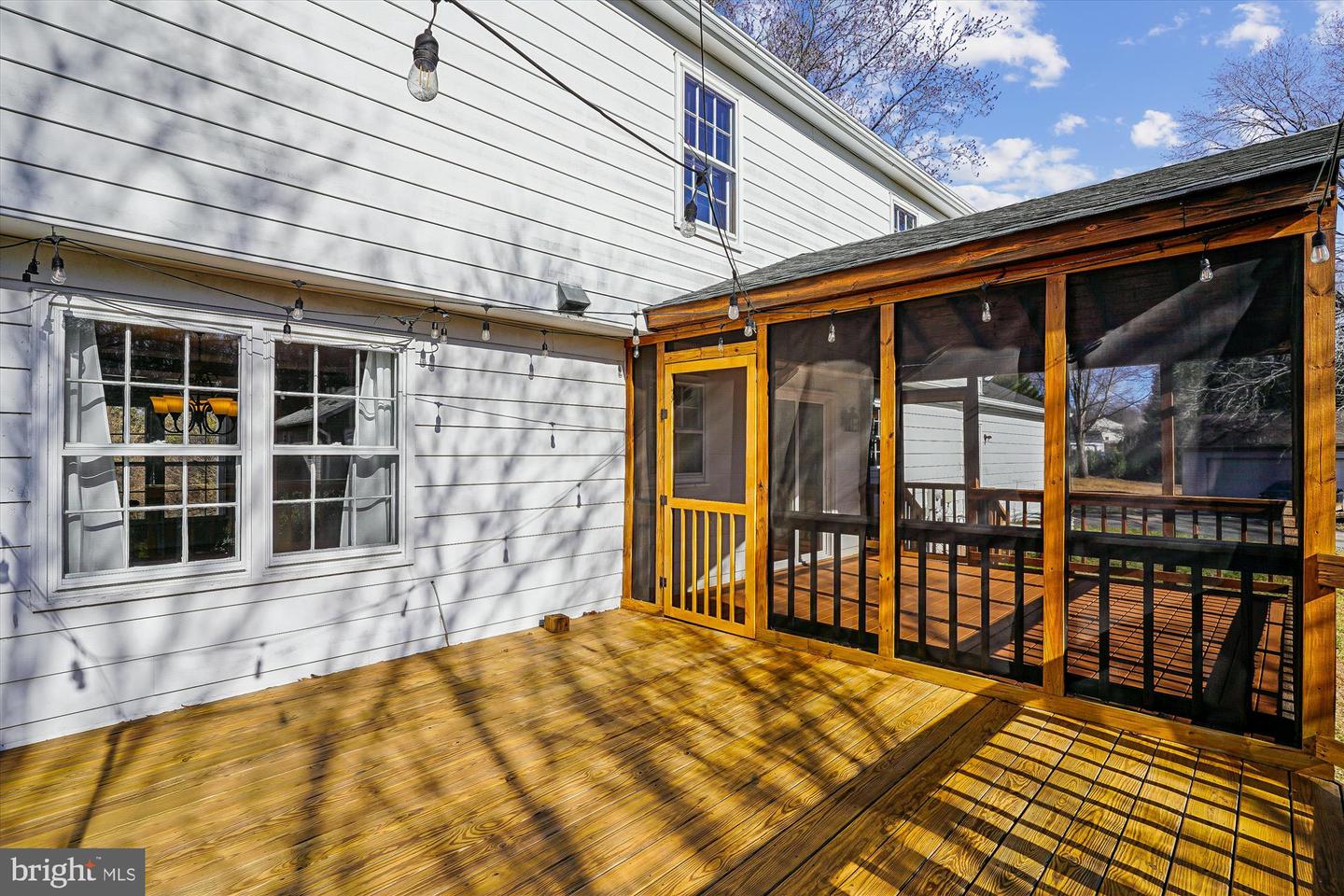 12179 QUEENS BRIGADE DR, FAIRFAX, Virginia 22030, 4 Bedrooms Bedrooms, ,2 BathroomsBathrooms,Residential,For sale,12179 QUEENS BRIGADE DR,VAFX2285650 MLS # VAFX2285650