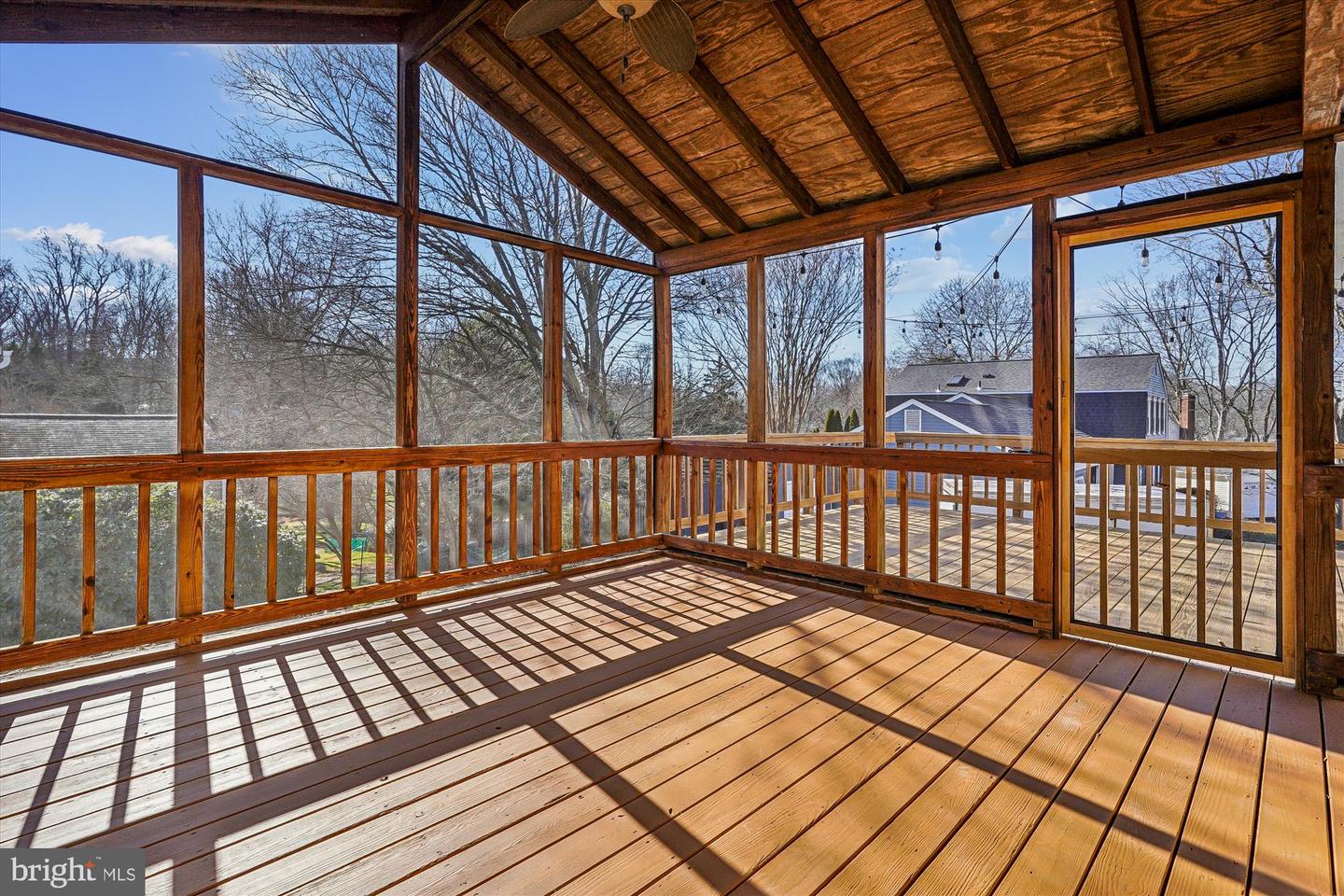 12179 QUEENS BRIGADE DR, FAIRFAX, Virginia 22030, 4 Bedrooms Bedrooms, ,2 BathroomsBathrooms,Residential,For sale,12179 QUEENS BRIGADE DR,VAFX2285650 MLS # VAFX2285650