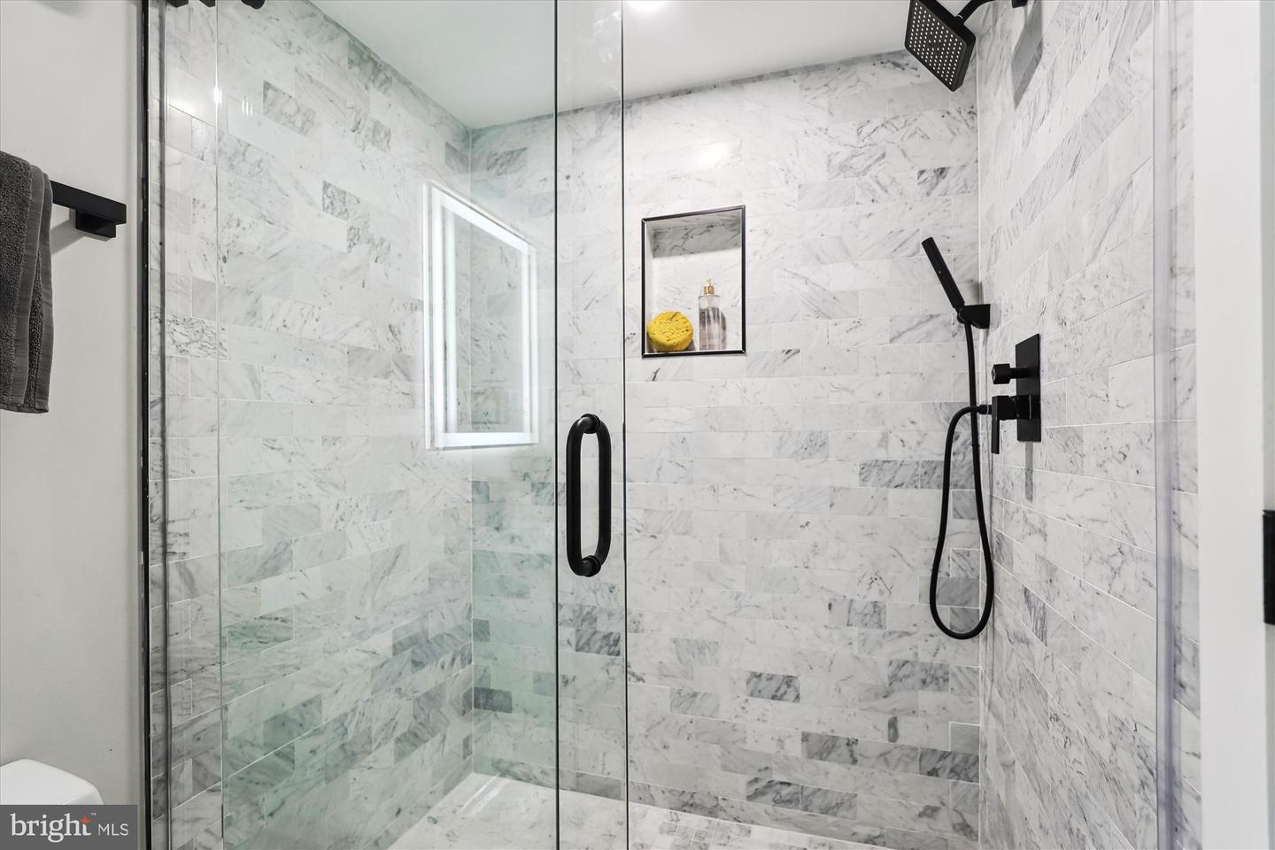 411 DECATUR ST NW, WASHINGTON, District Of Columbia 20011, 4 Bedrooms Bedrooms, ,3 BathroomsBathrooms,Residential,For sale,411 DECATUR ST NW,DCDC2241290 MLS # DCDC2241290