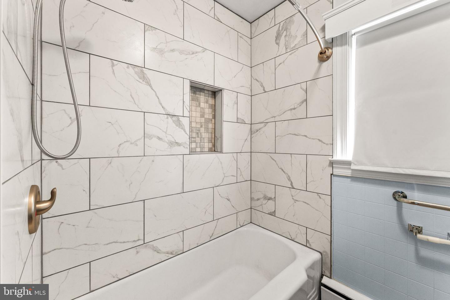 501 ESSEX ST, TAPPAHANNOCK, Virginia 22560, 3 Bedrooms Bedrooms, 5 Rooms Rooms,1 BathroomBathrooms,Residential,For sale,501 ESSEX ST,VAES2002106 MLS # VAES2002106