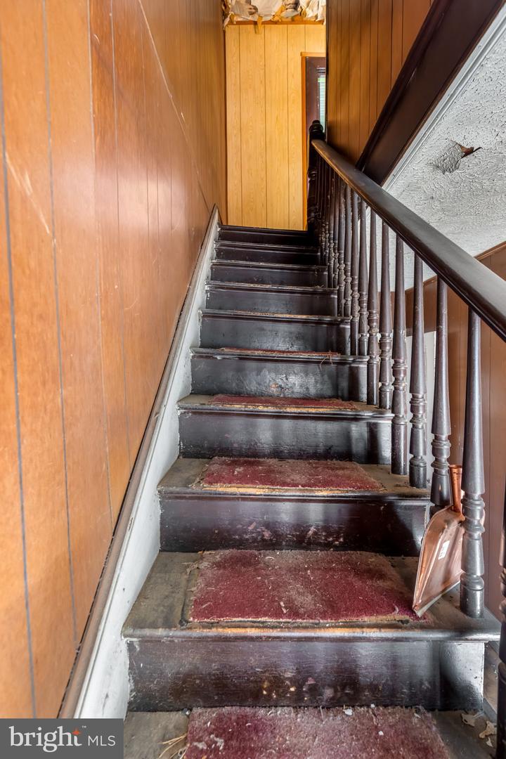 169 E MAIN ST, ORANGE, Virginia 22960, 2 Bedrooms Bedrooms, ,1 BathroomBathrooms,Residential,For sale,169 E MAIN ST,VAOR2013132 MLS # VAOR2013132