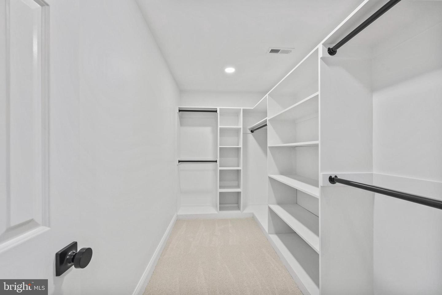 5393 MERRY OAKS, THE PLAINS, Virginia 20198, 6 Bedrooms Bedrooms, 6 Rooms Rooms,5 BathroomsBathrooms,Residential,For sale,5393 MERRY OAKS,VAFQ2020136 MLS # VAFQ2020136