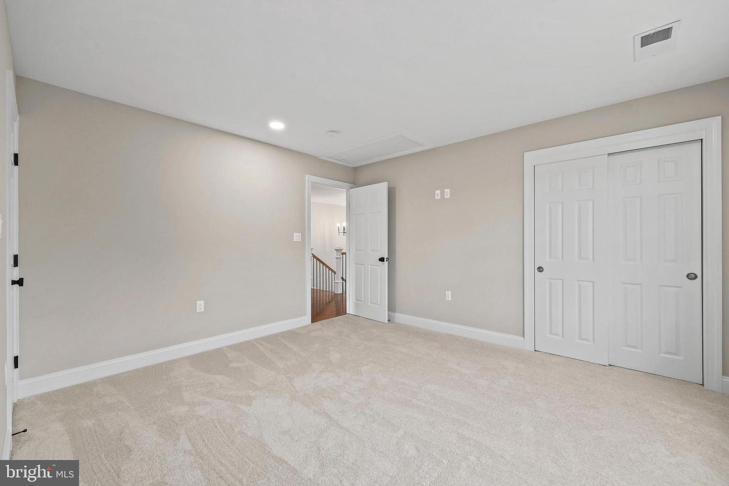 5393 MERRY OAKS, THE PLAINS, Virginia 20198, 6 Bedrooms Bedrooms, 6 Rooms Rooms,5 BathroomsBathrooms,Residential,For sale,5393 MERRY OAKS,VAFQ2020136 MLS # VAFQ2020136