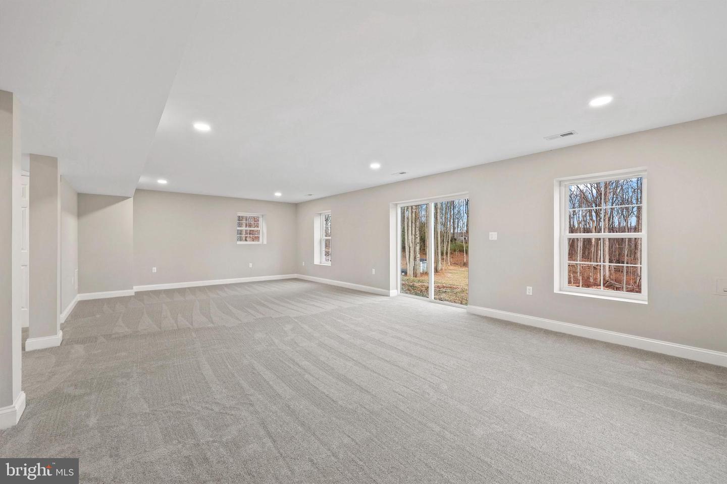 5393 MERRY OAKS, THE PLAINS, Virginia 20198, 6 Bedrooms Bedrooms, 6 Rooms Rooms,5 BathroomsBathrooms,Residential,For sale,5393 MERRY OAKS,VAFQ2020136 MLS # VAFQ2020136