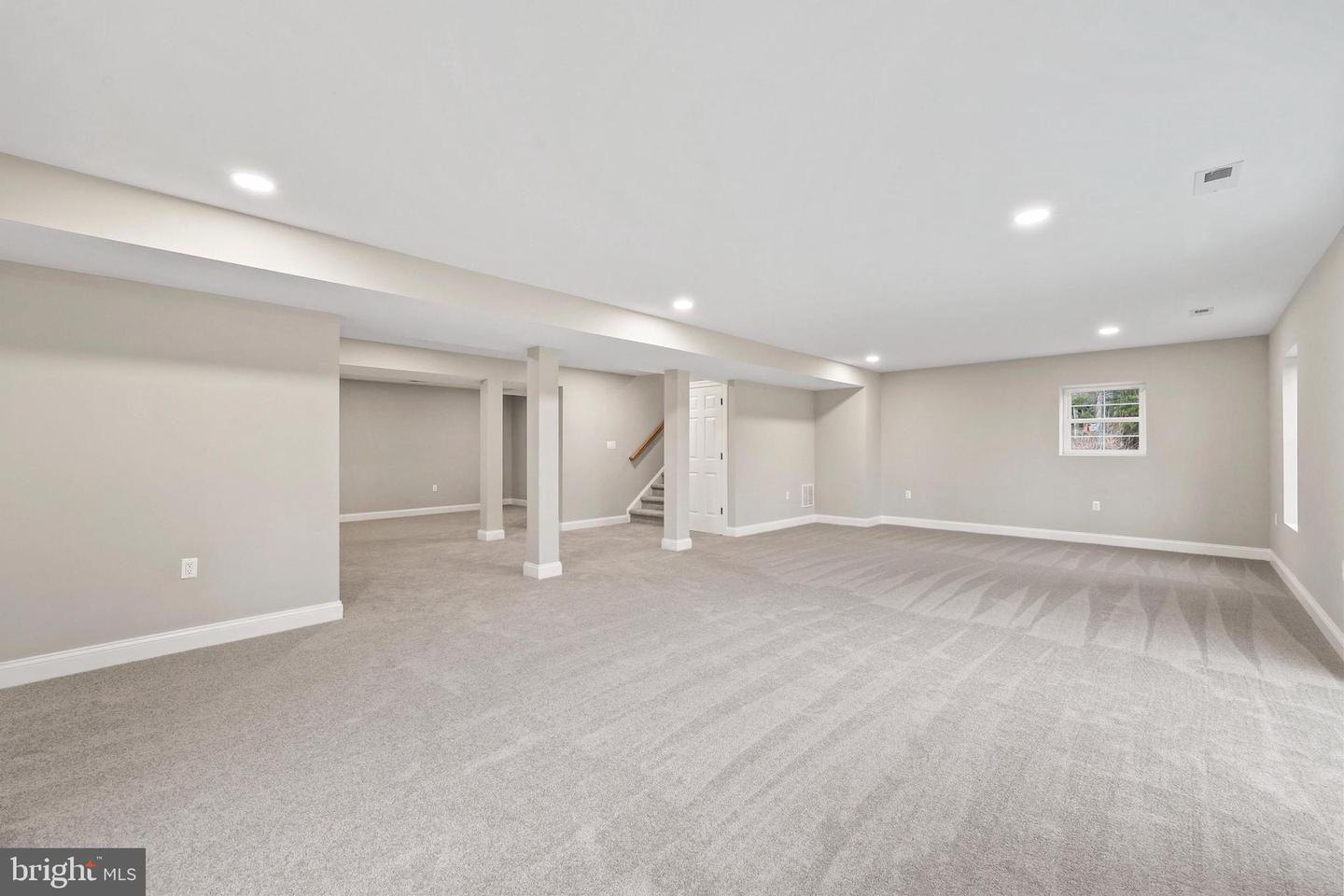 5393 MERRY OAKS, THE PLAINS, Virginia 20198, 6 Bedrooms Bedrooms, 6 Rooms Rooms,5 BathroomsBathrooms,Residential,For sale,5393 MERRY OAKS,VAFQ2020136 MLS # VAFQ2020136