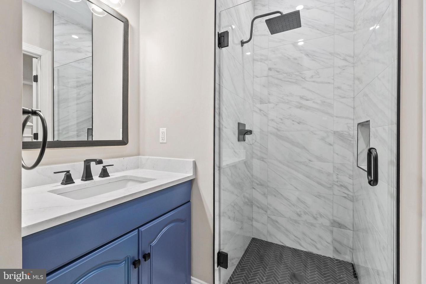 5393 MERRY OAKS, THE PLAINS, Virginia 20198, 6 Bedrooms Bedrooms, 6 Rooms Rooms,5 BathroomsBathrooms,Residential,For sale,5393 MERRY OAKS,VAFQ2020136 MLS # VAFQ2020136