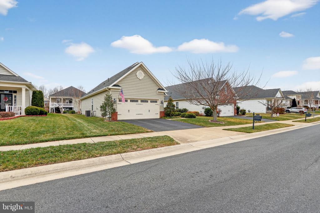 9724 BALLS BLUFF DR, FREDERICKSBURG, Virginia 22407, 2 Bedrooms Bedrooms, ,2 BathroomsBathrooms,Residential,9724 BALLS BLUFF DR,VASP2038434 MLS # VASP2038434