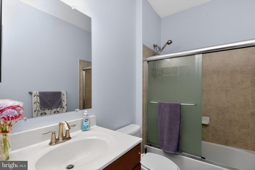 9724 BALLS BLUFF DR, FREDERICKSBURG, Virginia 22407, 2 Bedrooms Bedrooms, ,2 BathroomsBathrooms,Residential,9724 BALLS BLUFF DR,VASP2038434 MLS # VASP2038434