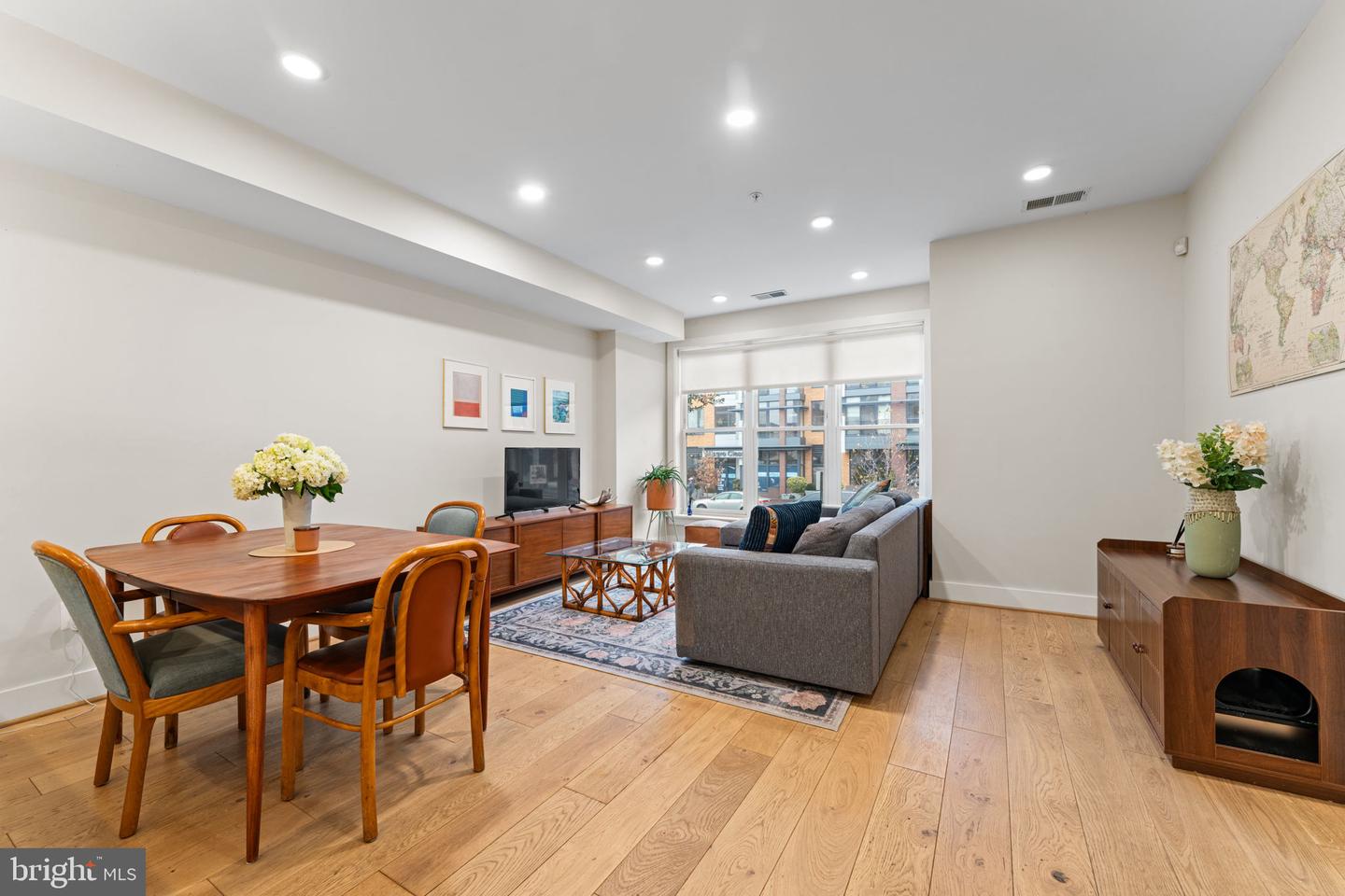 3435 14TH ST NW #3, WASHINGTON, District Of Columbia 20010, 2 Bedrooms Bedrooms, ,2 BathroomsBathrooms,Residential,For sale,3435 14TH ST NW #3,DCDC2241514 MLS # DCDC2241514