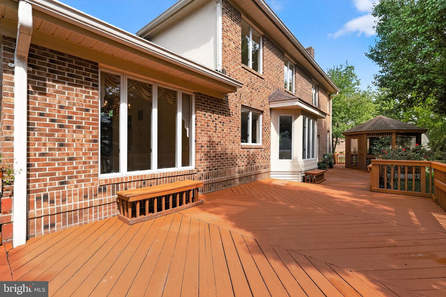 13103 ANVIL PL, HERNDON, Virginia 20171, 4 Bedrooms Bedrooms, ,3 BathroomsBathrooms,Residential,For sale,13103 ANVIL PL,VAFX2285914 MLS # VAFX2285914