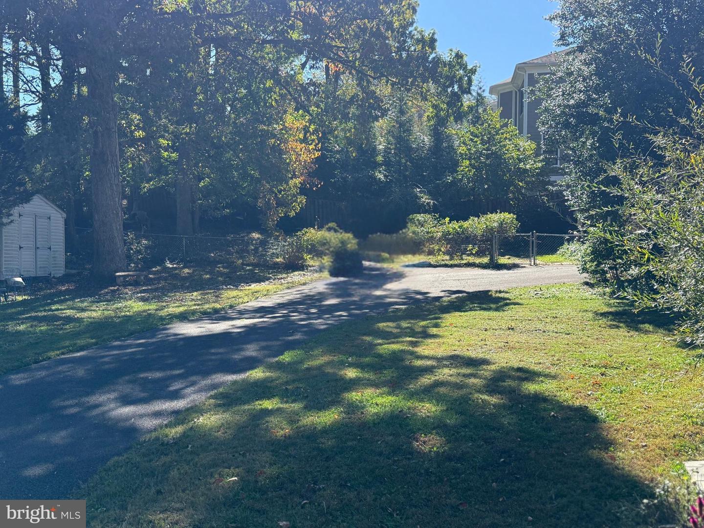 1501 WOODACRE DR, MCLEAN, Virginia 22101, ,Land,For sale,1501 WOODACRE DR,VAFX2275184 MLS # VAFX2275184