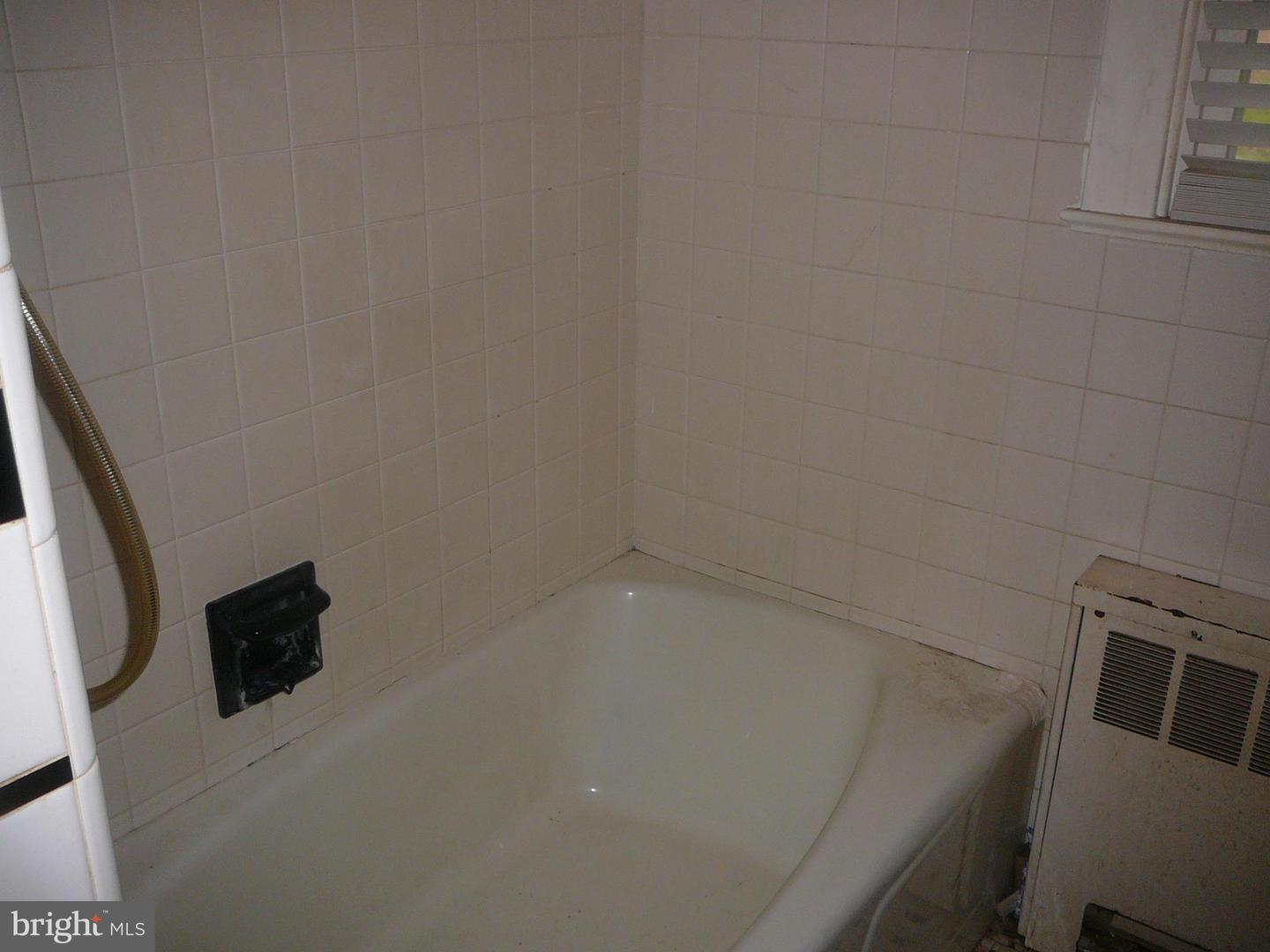 6088 FREDERICKSBURG TPKE, WOODFORD, Virginia 22580, 3 Bedrooms Bedrooms, ,1 BathroomBathrooms,Residential,For sale,6088 FREDERICKSBURG TPKE,VACV2009412 MLS # VACV2009412