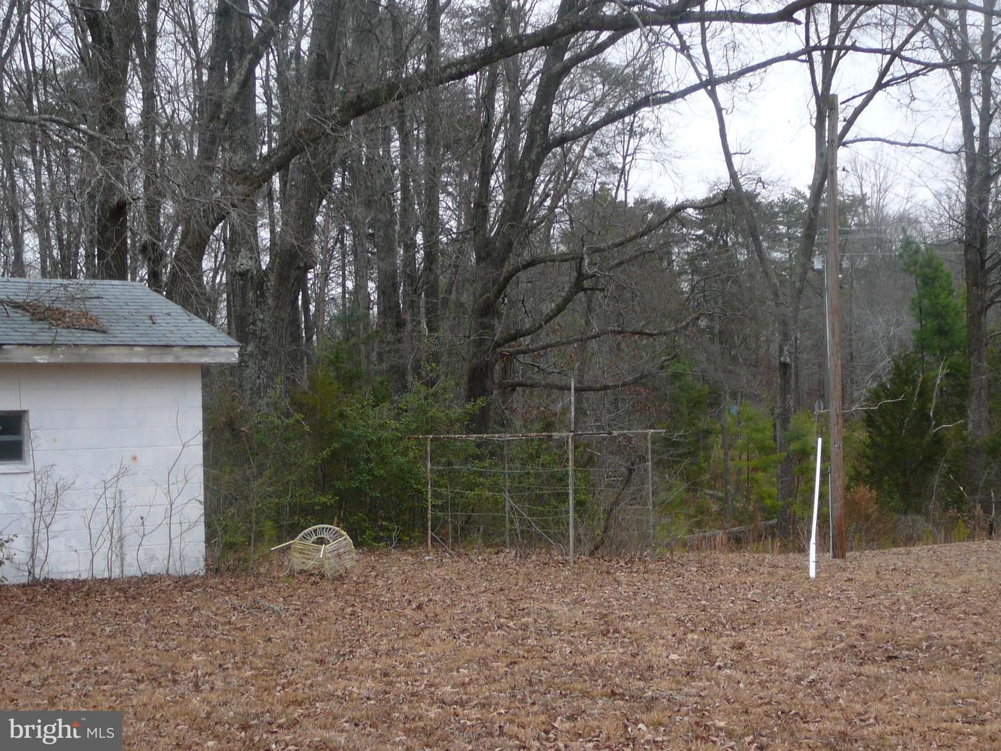 6088 FREDERICKSBURG TPKE, WOODFORD, Virginia 22580, 3 Bedrooms Bedrooms, ,1 BathroomBathrooms,Residential,For sale,6088 FREDERICKSBURG TPKE,VACV2009412 MLS # VACV2009412