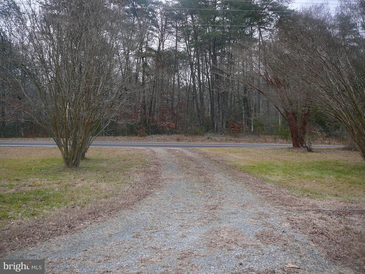 6088 FREDERICKSBURG TPKE, WOODFORD, Virginia 22580, 3 Bedrooms Bedrooms, ,1 BathroomBathrooms,Residential,For sale,6088 FREDERICKSBURG TPKE,VACV2009412 MLS # VACV2009412