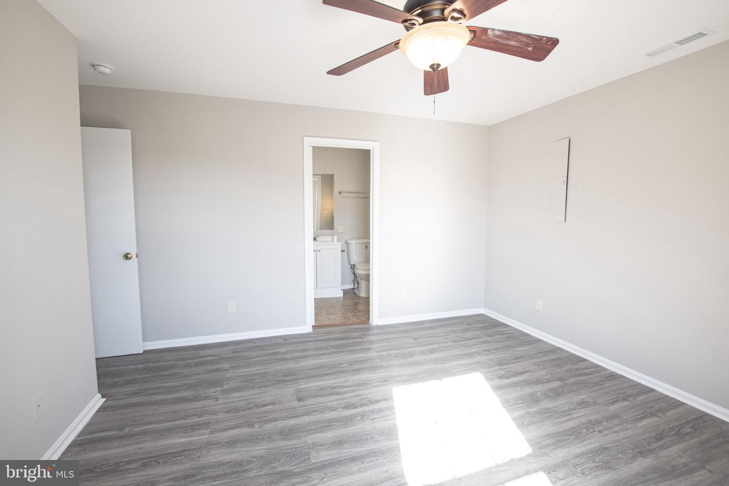 40 SMOKEWOOD CT #40200, STAFFORD, Virginia 22554, 3 Bedrooms Bedrooms, ,2 BathroomsBathrooms,Residential,For sale,40 SMOKEWOOD CT #40200,VAST2045304 MLS # VAST2045304