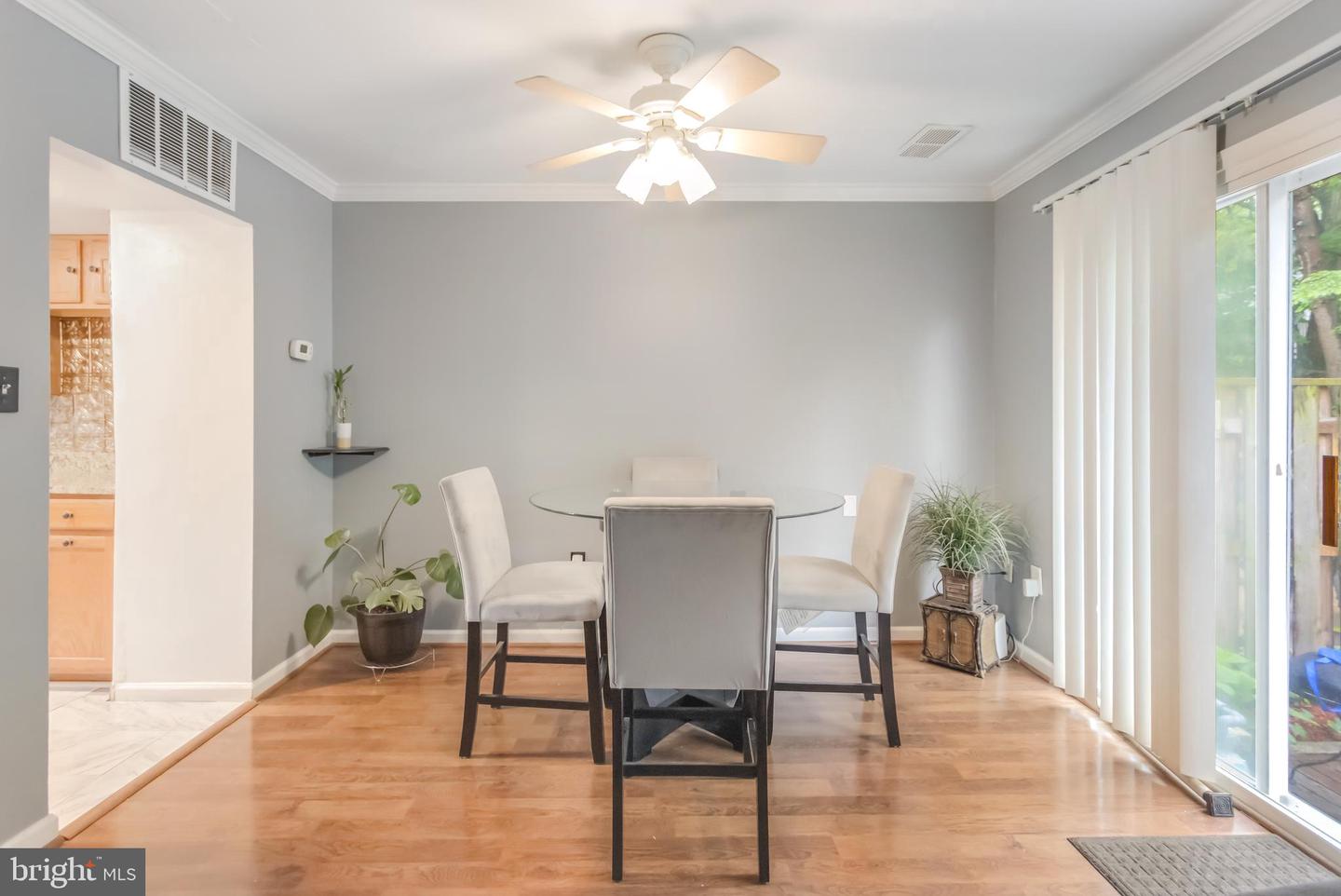 2089 MAYFLOWER DR, WOODBRIDGE, Virginia 22192, 3 Bedrooms Bedrooms, ,1 BathroomBathrooms,Residential,For sale,2089 MAYFLOWER DR,VAPW2110634 MLS # VAPW2110634