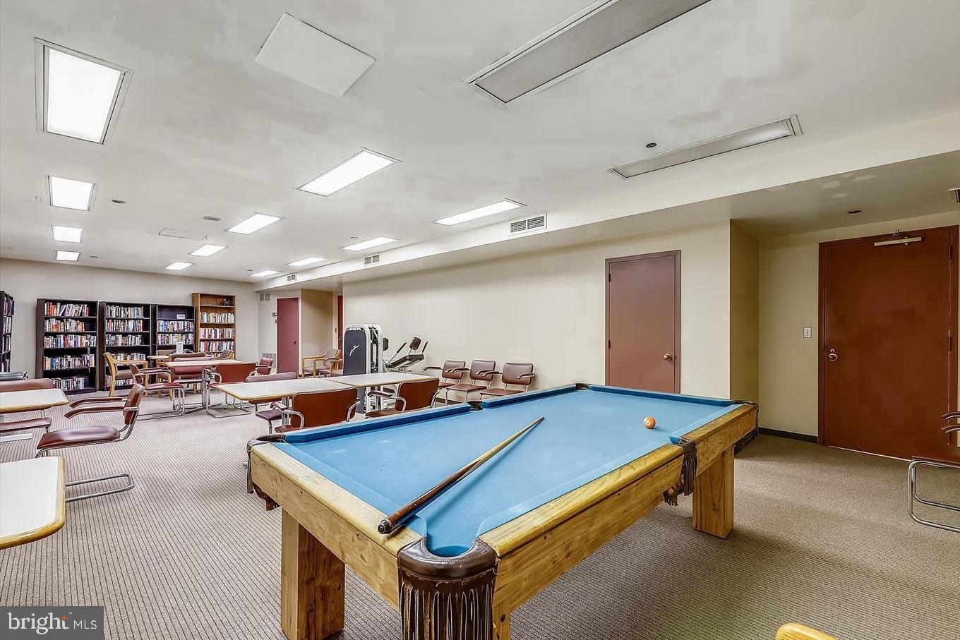 1805 CRYSTAL DR #907S, ARLINGTON, Virginia 22202, 2 Bedrooms Bedrooms, ,2 BathroomsBathrooms,Residential,For sale,1805 CRYSTAL DR #907S,VAAR2067806 MLS # VAAR2067806