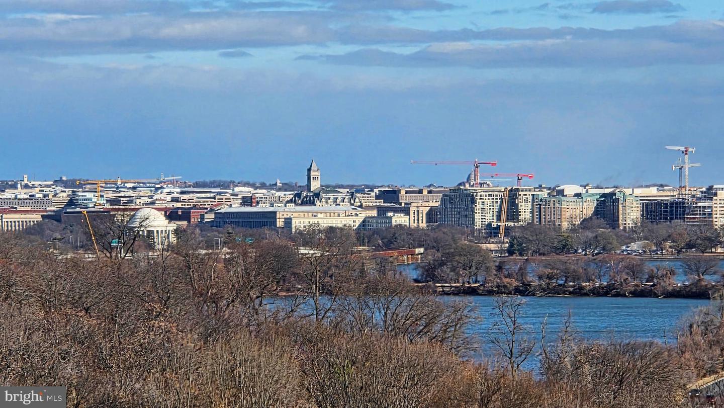 1805 CRYSTAL DR #907S, ARLINGTON, Virginia 22202, 2 Bedrooms Bedrooms, ,2 BathroomsBathrooms,Residential,For sale,1805 CRYSTAL DR #907S,VAAR2067806 MLS # VAAR2067806