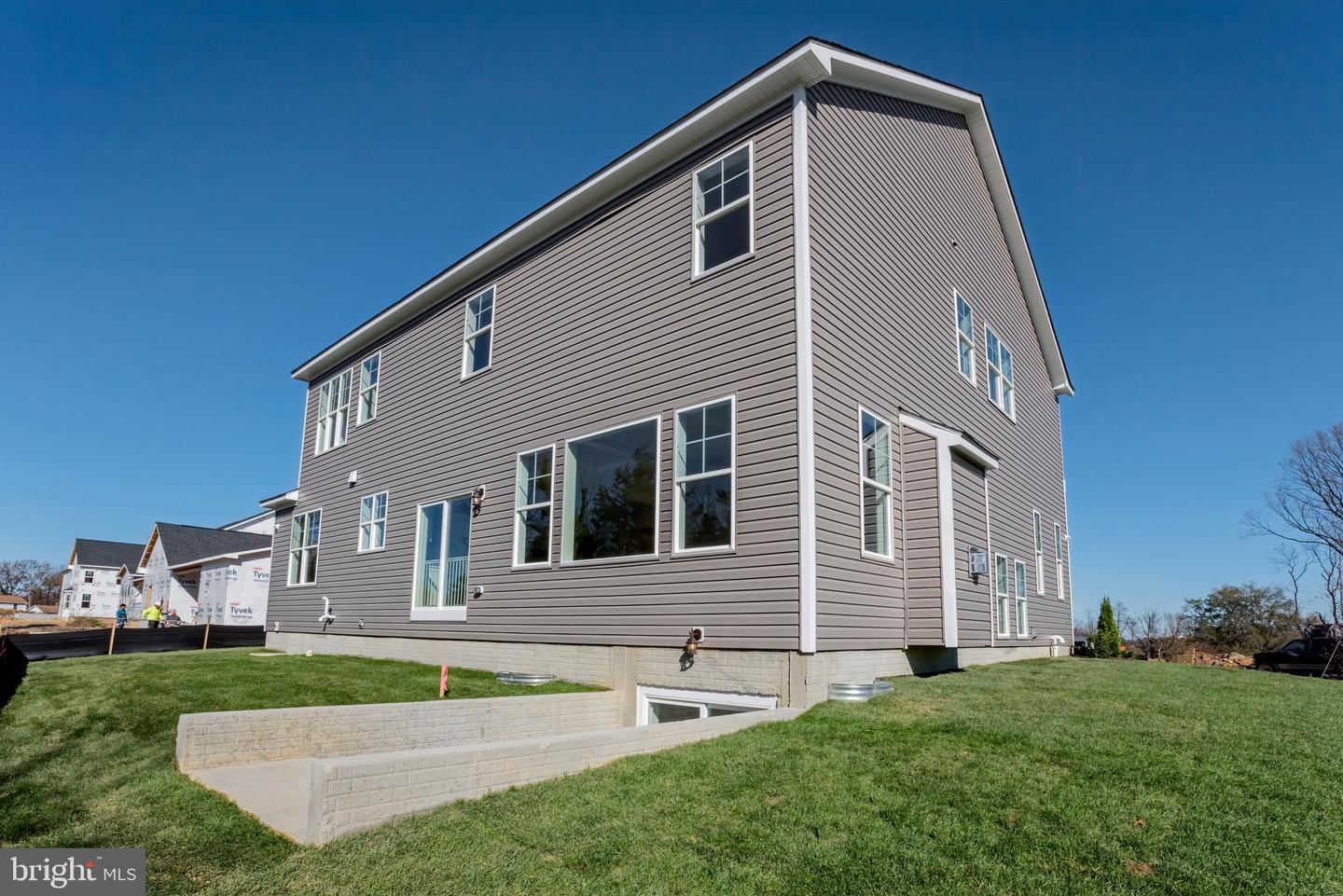 8753 SOUTHERN OAKS PL, LORTON, Virginia 22079, 5 Bedrooms Bedrooms, ,3 BathroomsBathrooms,Residential,For sale,8753 SOUTHERN OAKS PL,VAFX2285972 MLS # VAFX2285972