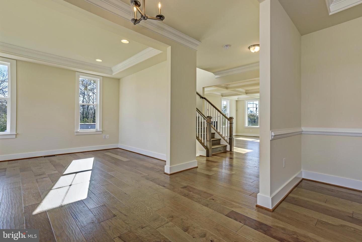 8753 SOUTHERN OAKS PL, LORTON, Virginia 22079, 5 Bedrooms Bedrooms, ,3 BathroomsBathrooms,Residential,For sale,8753 SOUTHERN OAKS PL,VAFX2285972 MLS # VAFX2285972