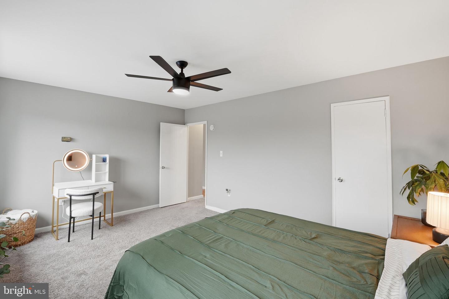 1300 S ARLINGTON RIDGE RD #204, ARLINGTON, Virginia 22202, 1 Bedroom Bedrooms, ,1 BathroomBathrooms,Residential,For sale,1300 S ARLINGTON RIDGE RD #204,VAAR2067808 MLS # VAAR2067808